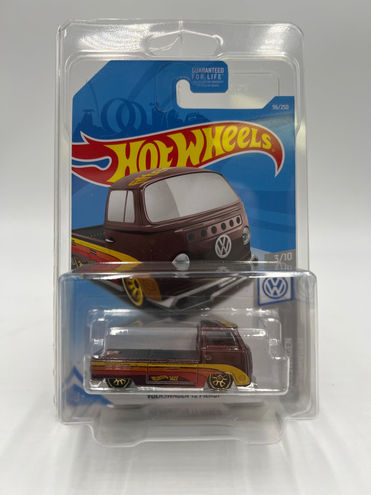 2019 Hot Wheels Super Treasure Hunt #96 Volkswagen T2 Pickup Brown W/Protector