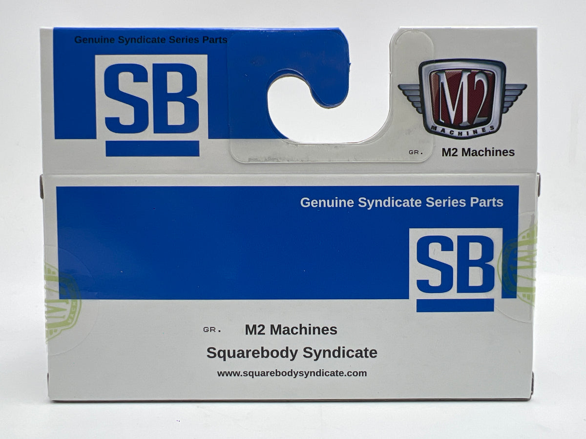 M2 Machines WMTS23 Squarebody Syndicate 1973 Chevrolet Cheyenne 10 Stepside Dark Blue