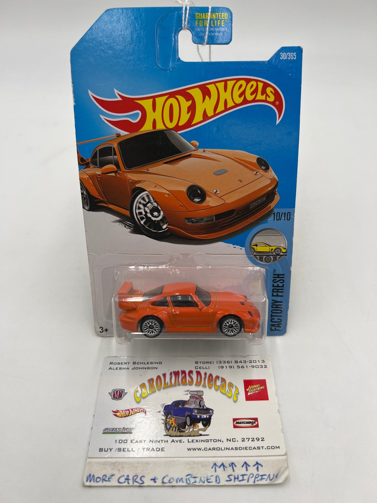 2016 Hot Wheels Factory Fresh #30 Porsche 993 GT2 Orange *Card Not Perfect*