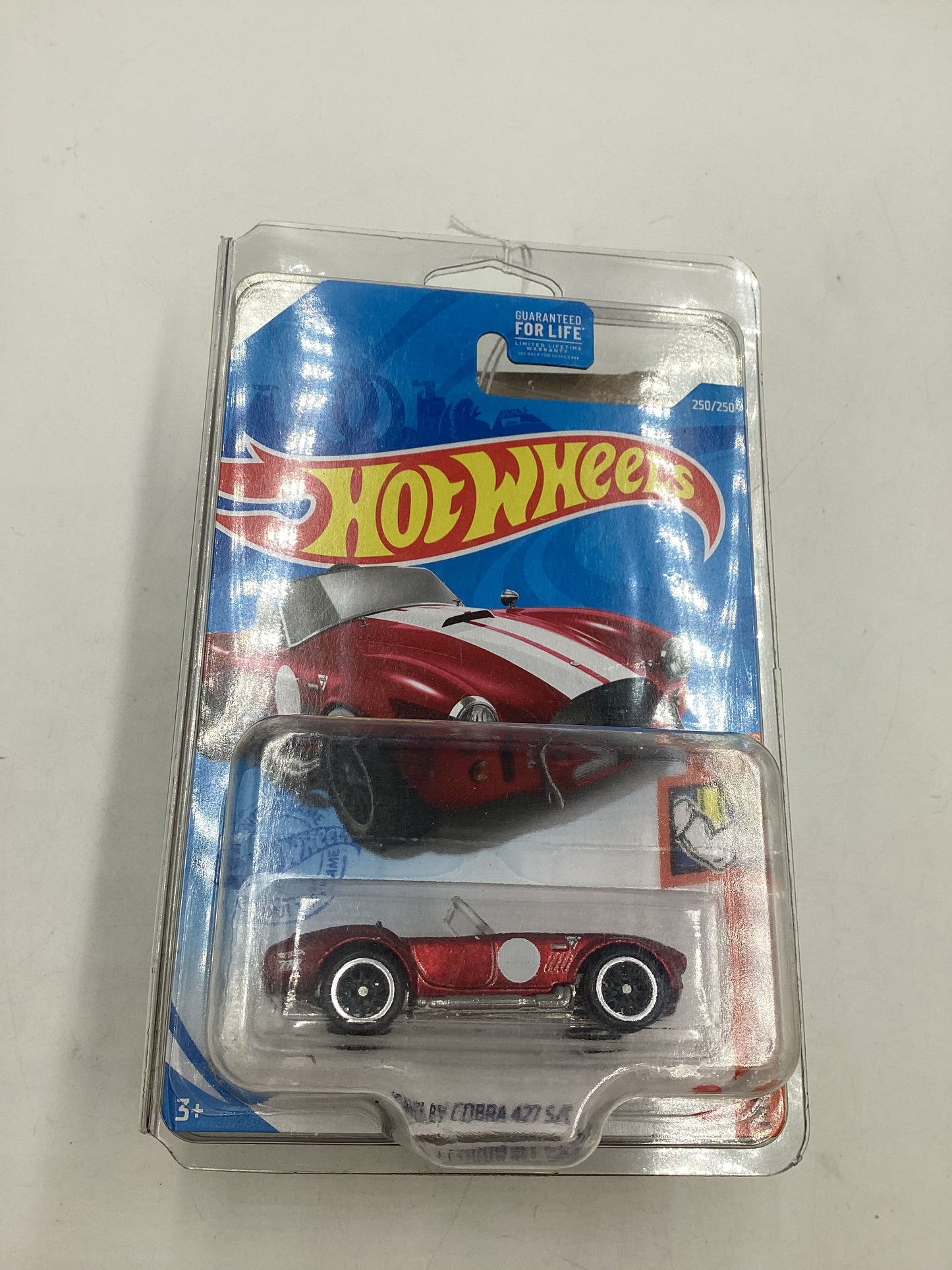 2021 Hot wheels Super treasure hunt Shelby Cobra 427 S/C Red W/Protector