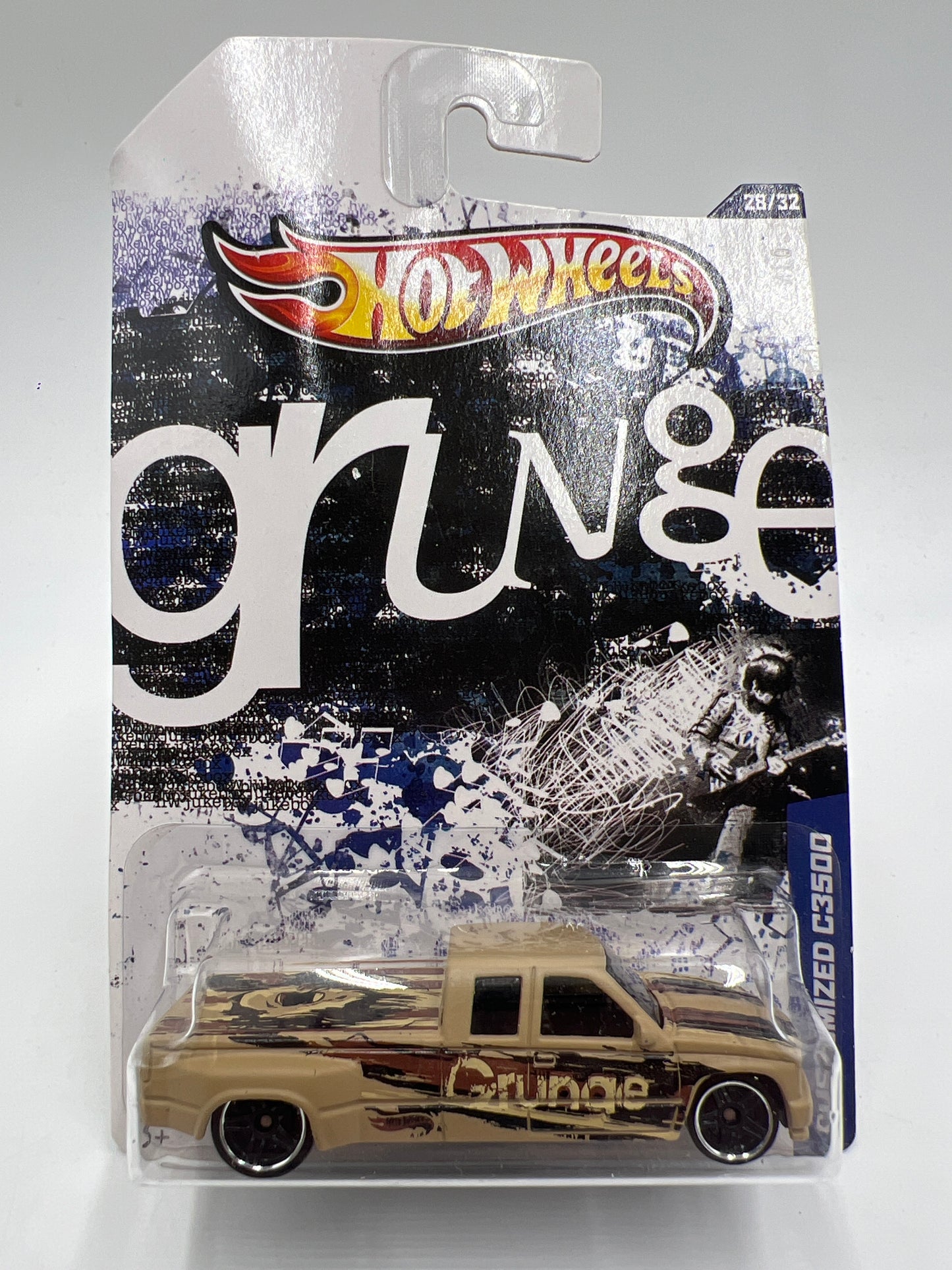 Hot Wheels Jukebox Grunge #28 Customized C3500 Tan W/Protector Bad Card