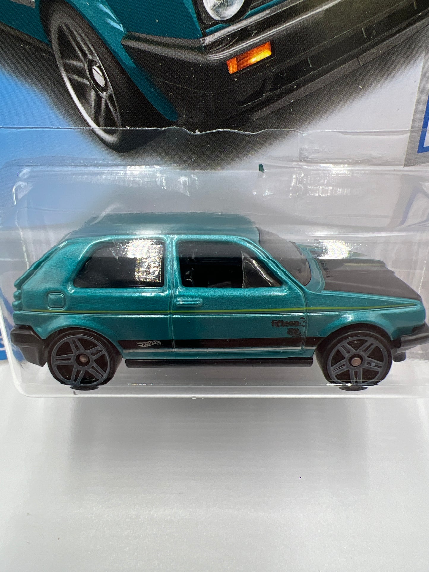 2019 Hot Wheels Volkswagen #68 Volkswagen Golf MK2 Teal 97E