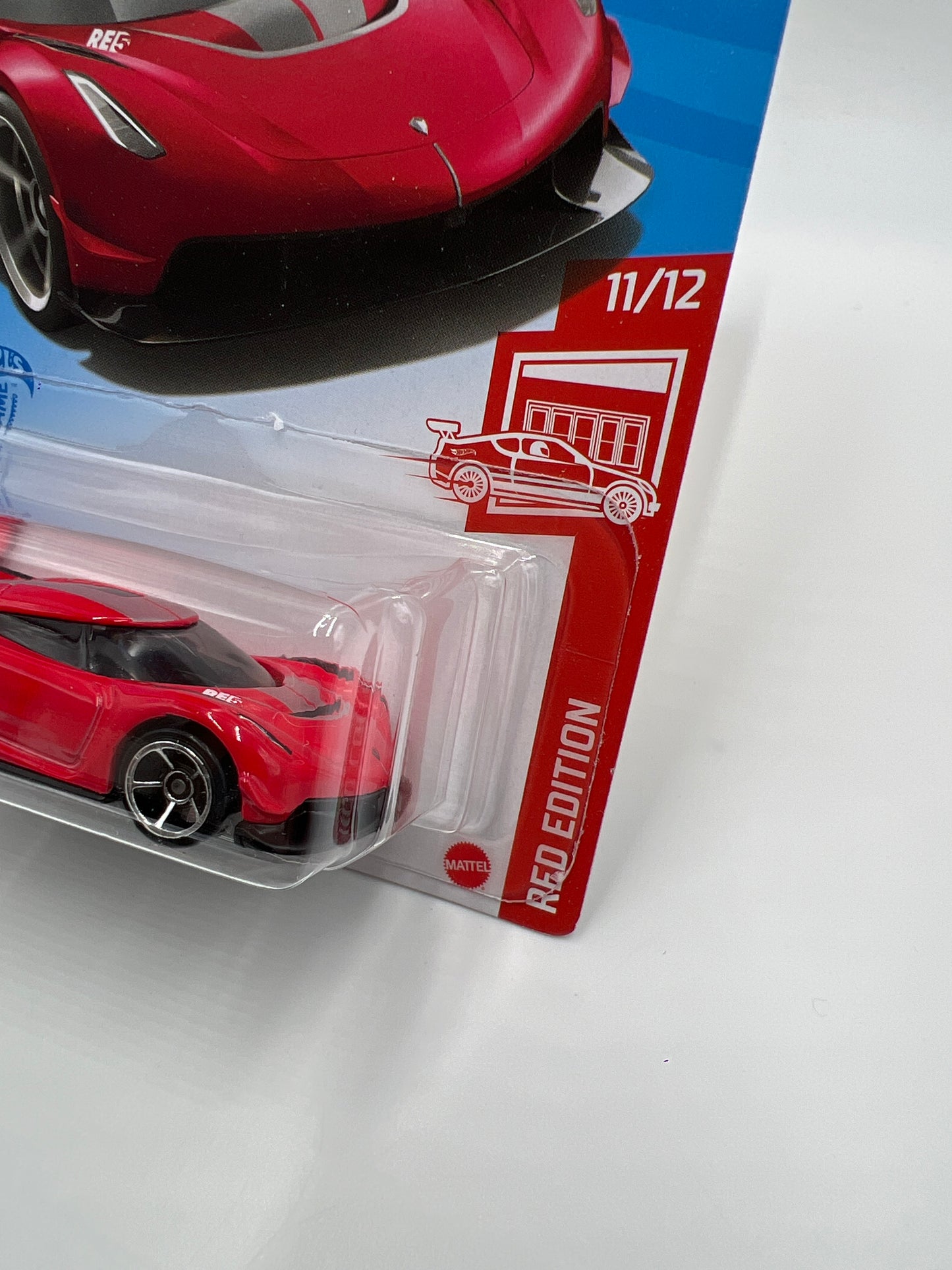 2021 Hot Wheels Target Exclusive Red Edition #86 2020 Koenigsegg Jesko Red