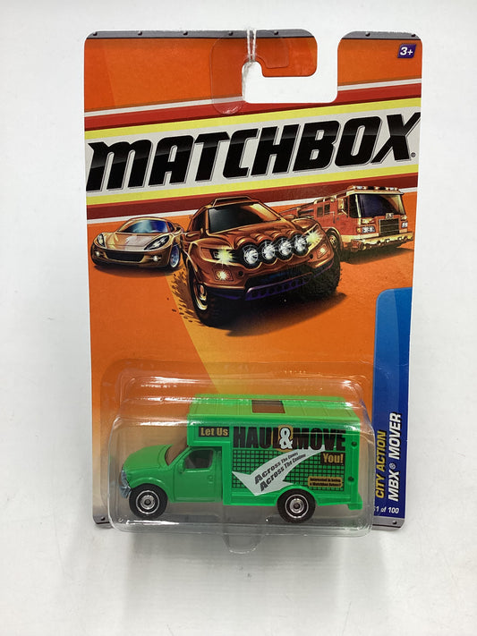 Matchbox #61 2010 City Action MBX Mover green 207F