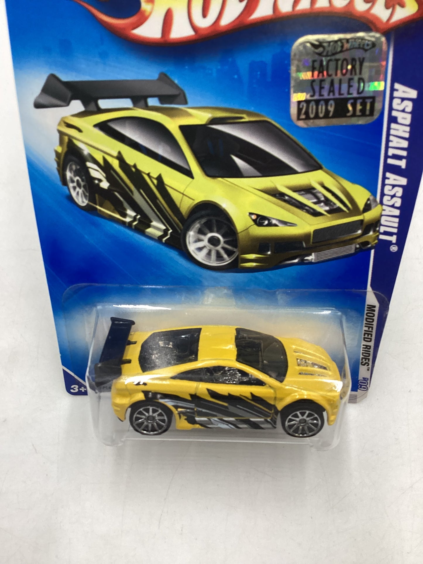 2009 Hot Wheels #161 Asphalt Assault Yellow Factory Sealed 95B