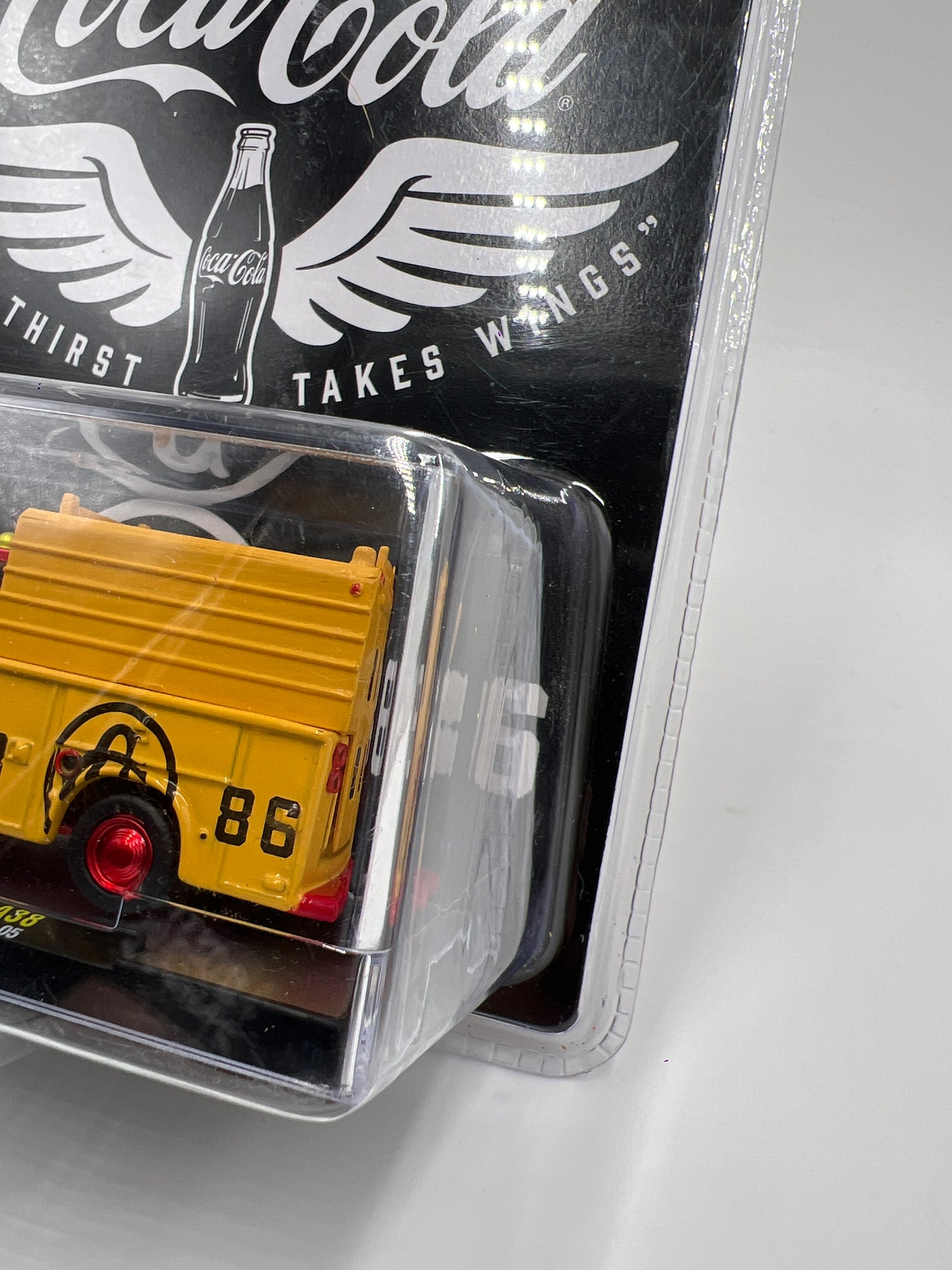 M2 Machines Coca Cola CHASE 1956 Ford F-100 Truck Yellow A38