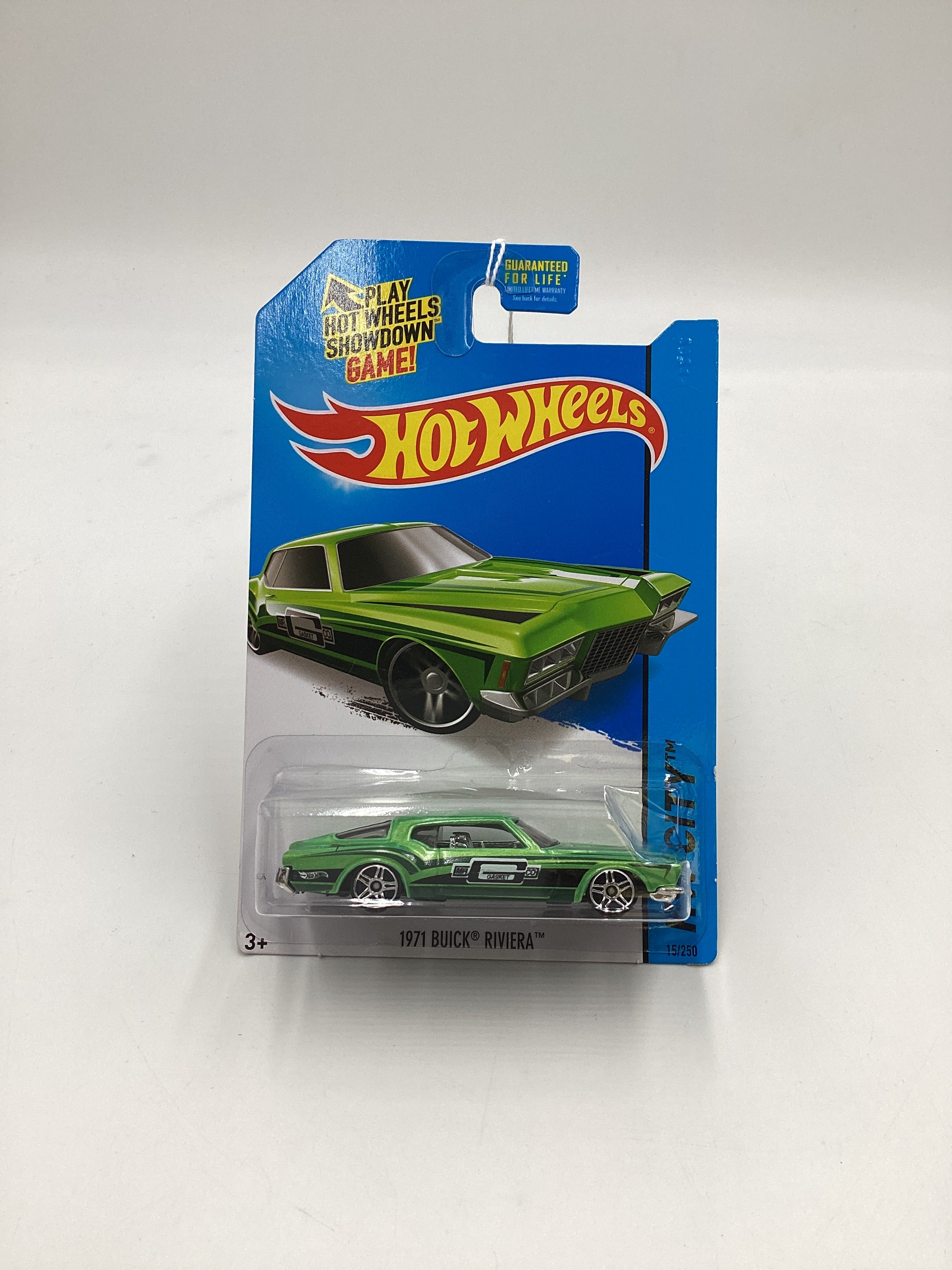 2015 Hot wheels HW City 15 Green 1971 Buick Riviera 52i carolinasdiecast