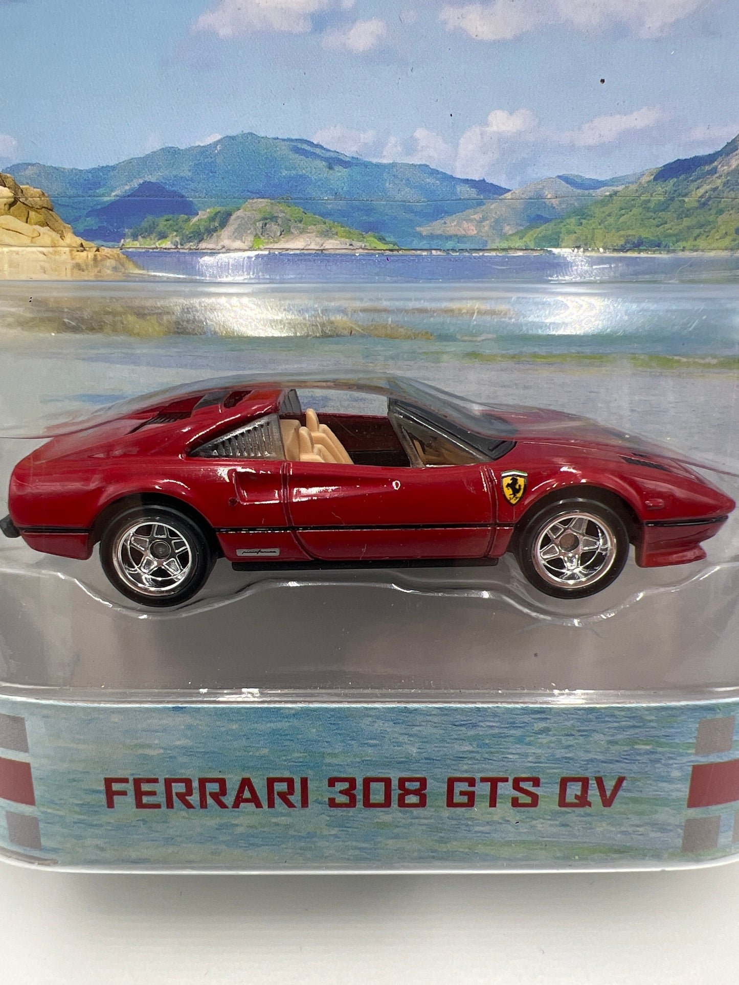 Hot Wheels Retro Entertainment Magnum PI Ferrari 308 GTS QV Red W/Protector Bad Card