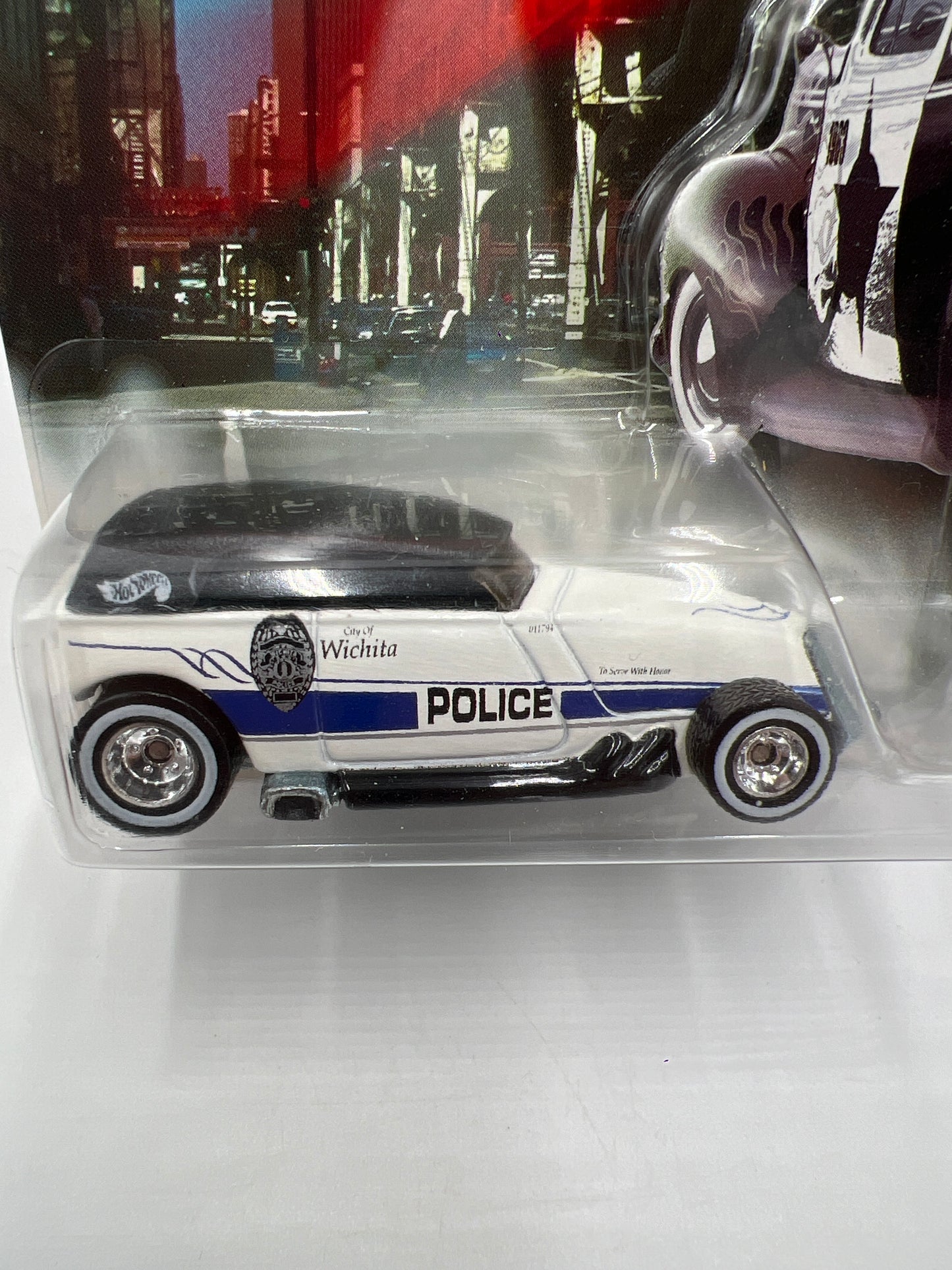 Hot Wheels Cop Rods Series 2 Wichita KS Phaeton W/Real Riders SR
