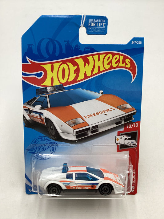 2021 Hot wheels Treasure Hunt #247 Lamborghini Countach Police Car 282D