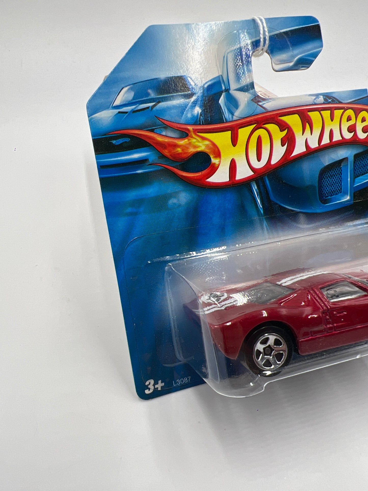 2007 Hot Wheels Stars #134 Short Card Ford GT-40 Red 24A