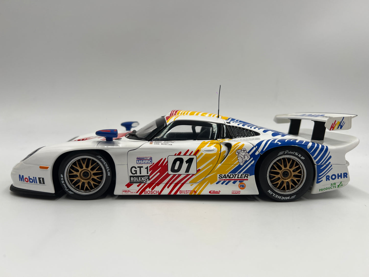 UT Models 1:18 Scale Loose Porsche 911 GT1 #01 Rohr Daytona 1998 Winner