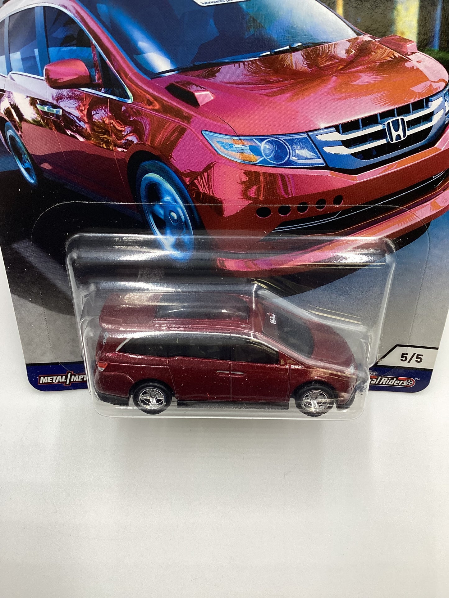 Hot wheels Car Culture Cargo Carriers #5 Honda Odyssey Red with protector