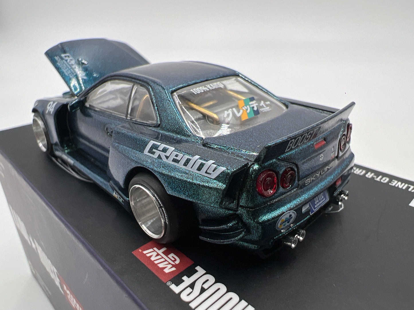 Mini GT Kaido House #074 Nissan Skyline GT-R R34 Kaido Works