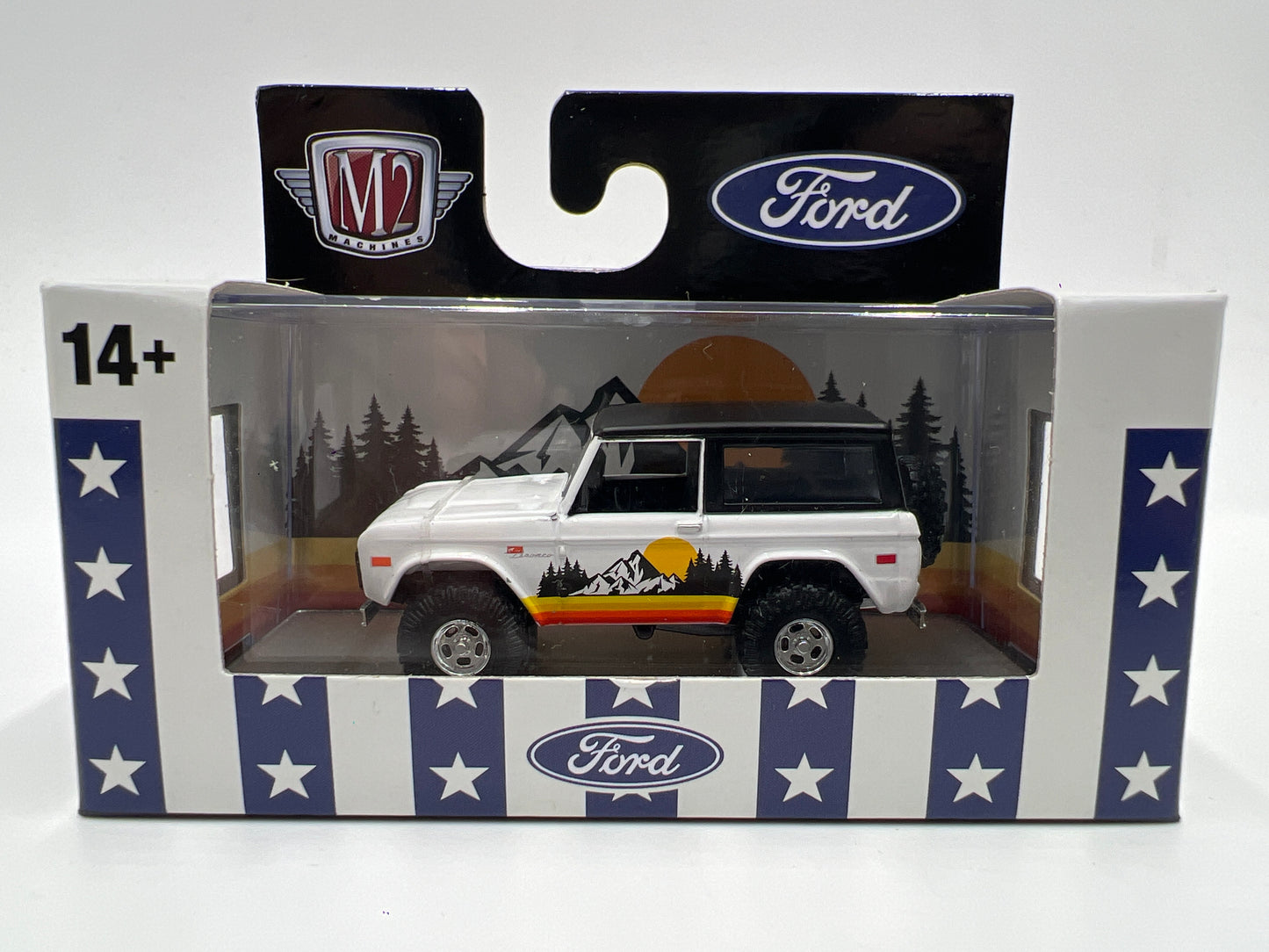 M2 Machines 1976 Ford Bronco White R91