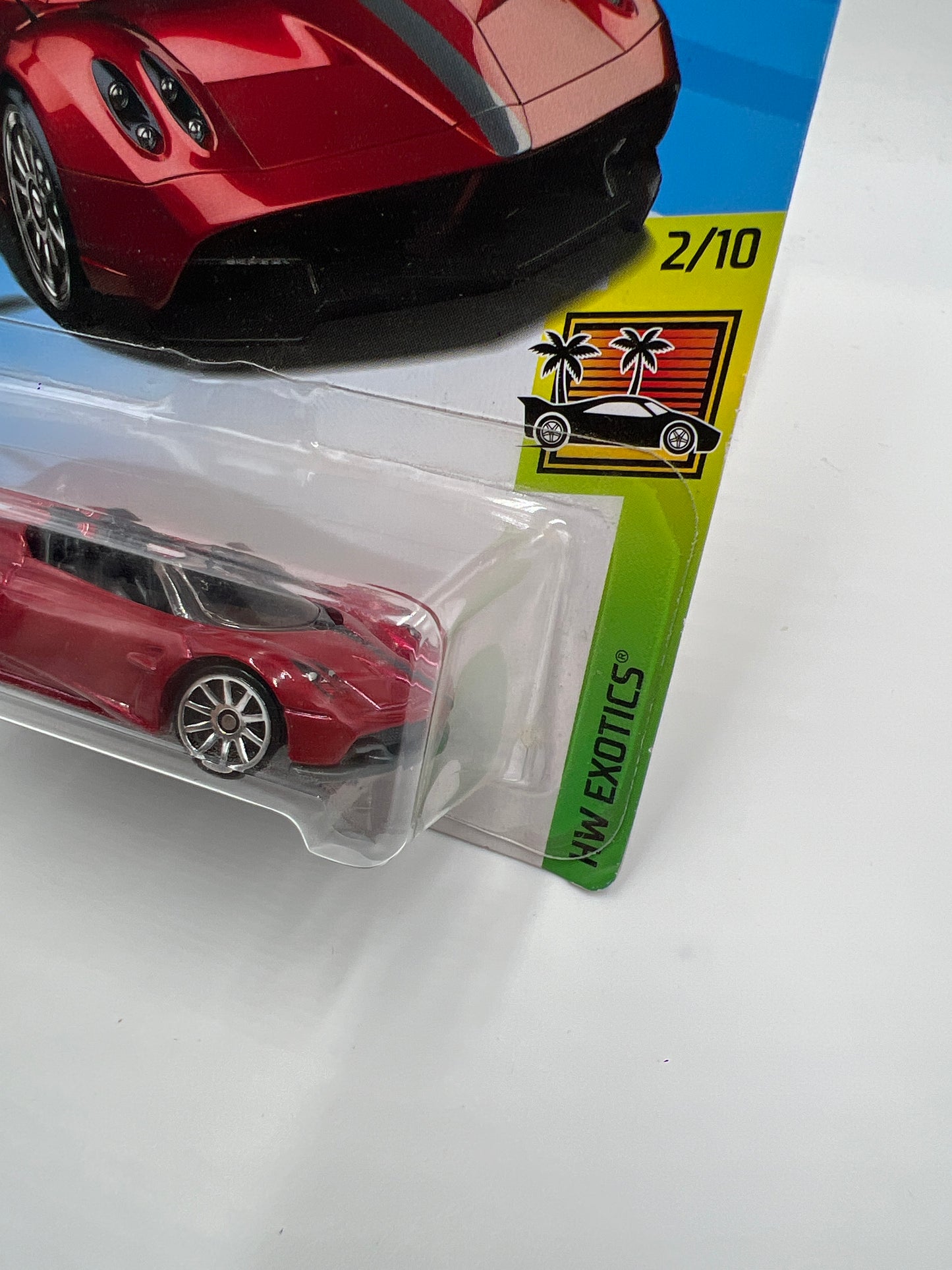 2018 Hot Wheels Exotics #243 17 Pagani Huayra Roadster Red