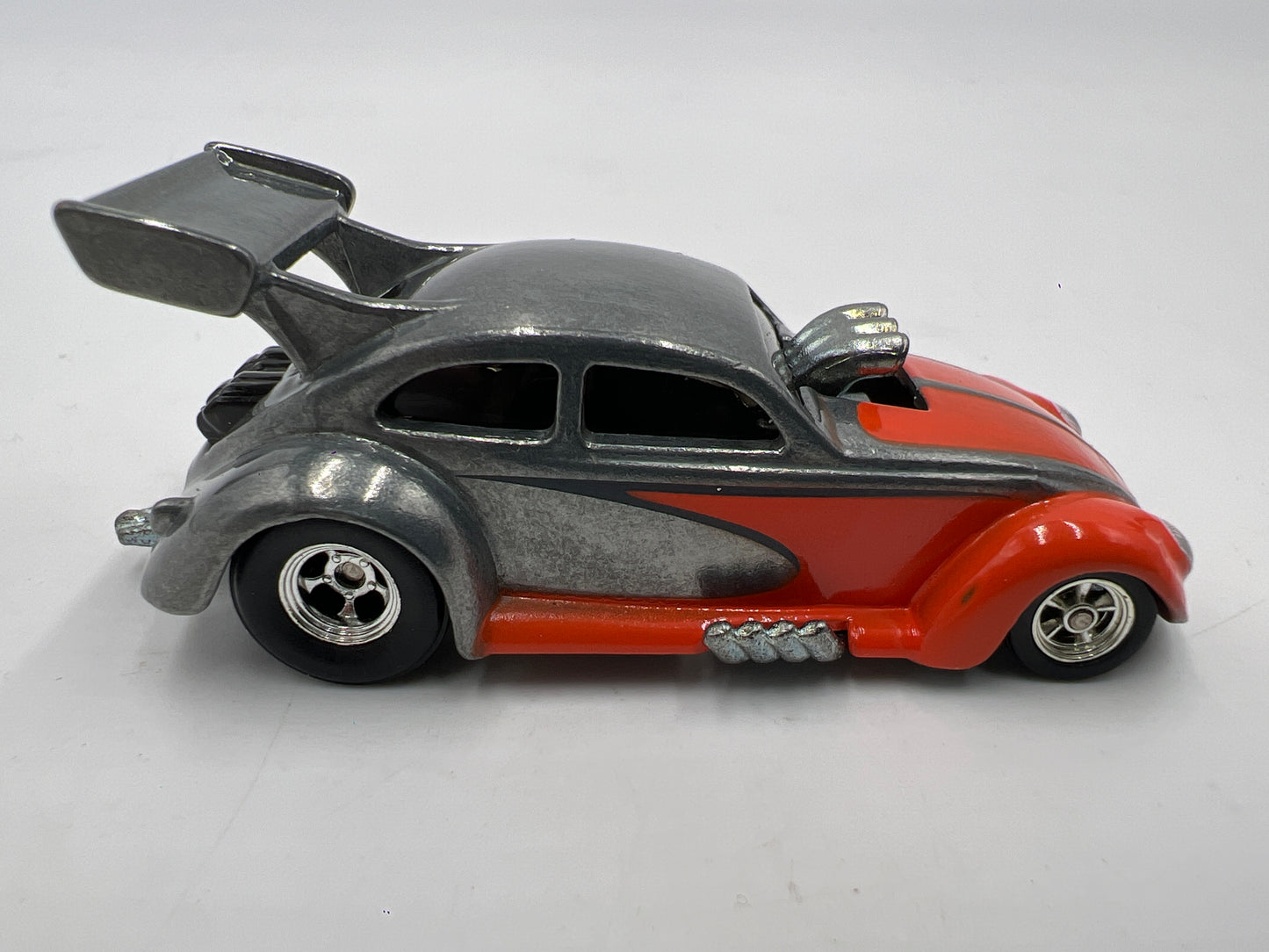 Hot Wheels Garage Premium Volkswagen Drag Beetle Silver/Orange Loose