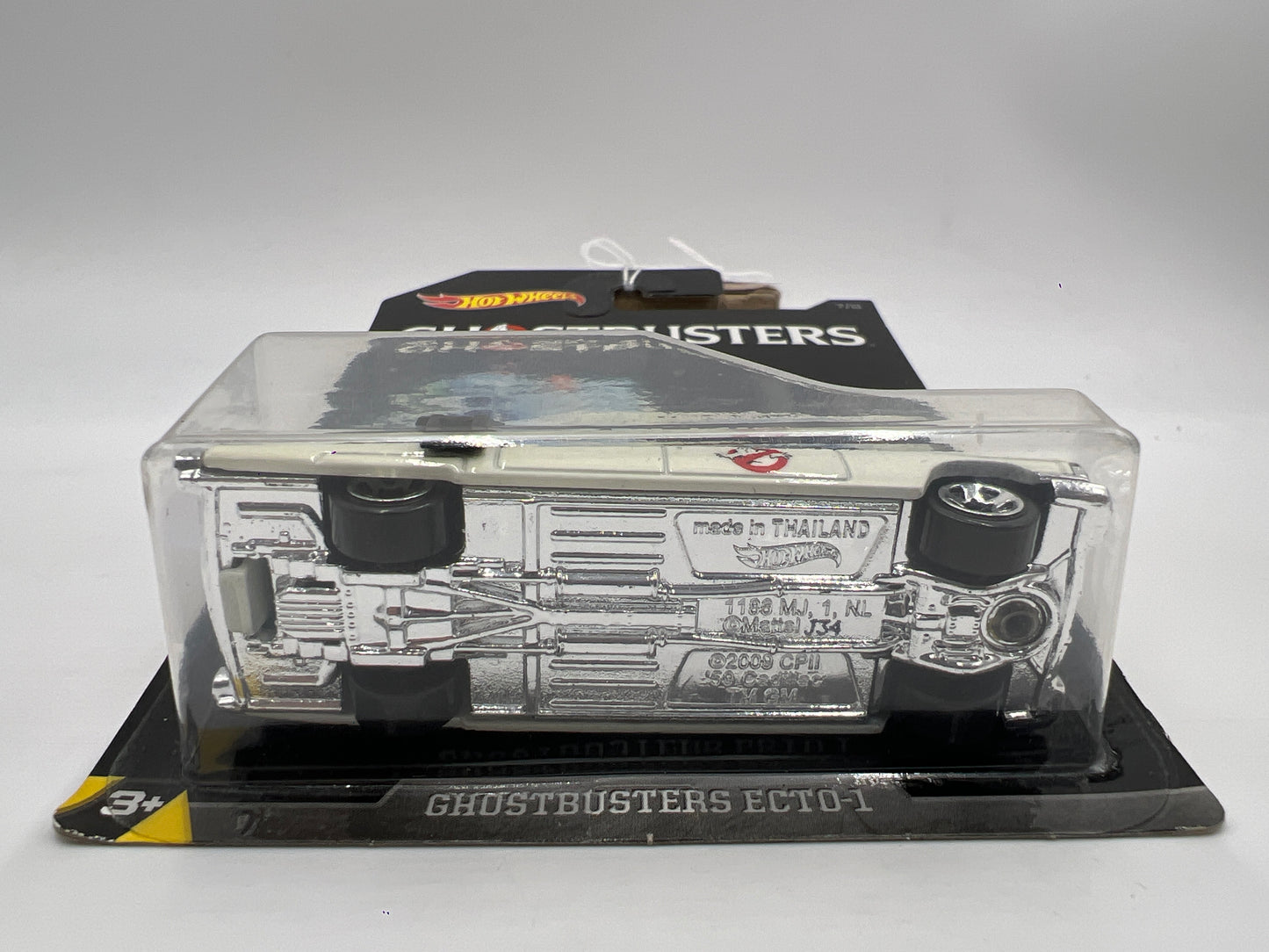 2016 Hot Wheels Ghostbusters #7 Ecto-1 White 117B