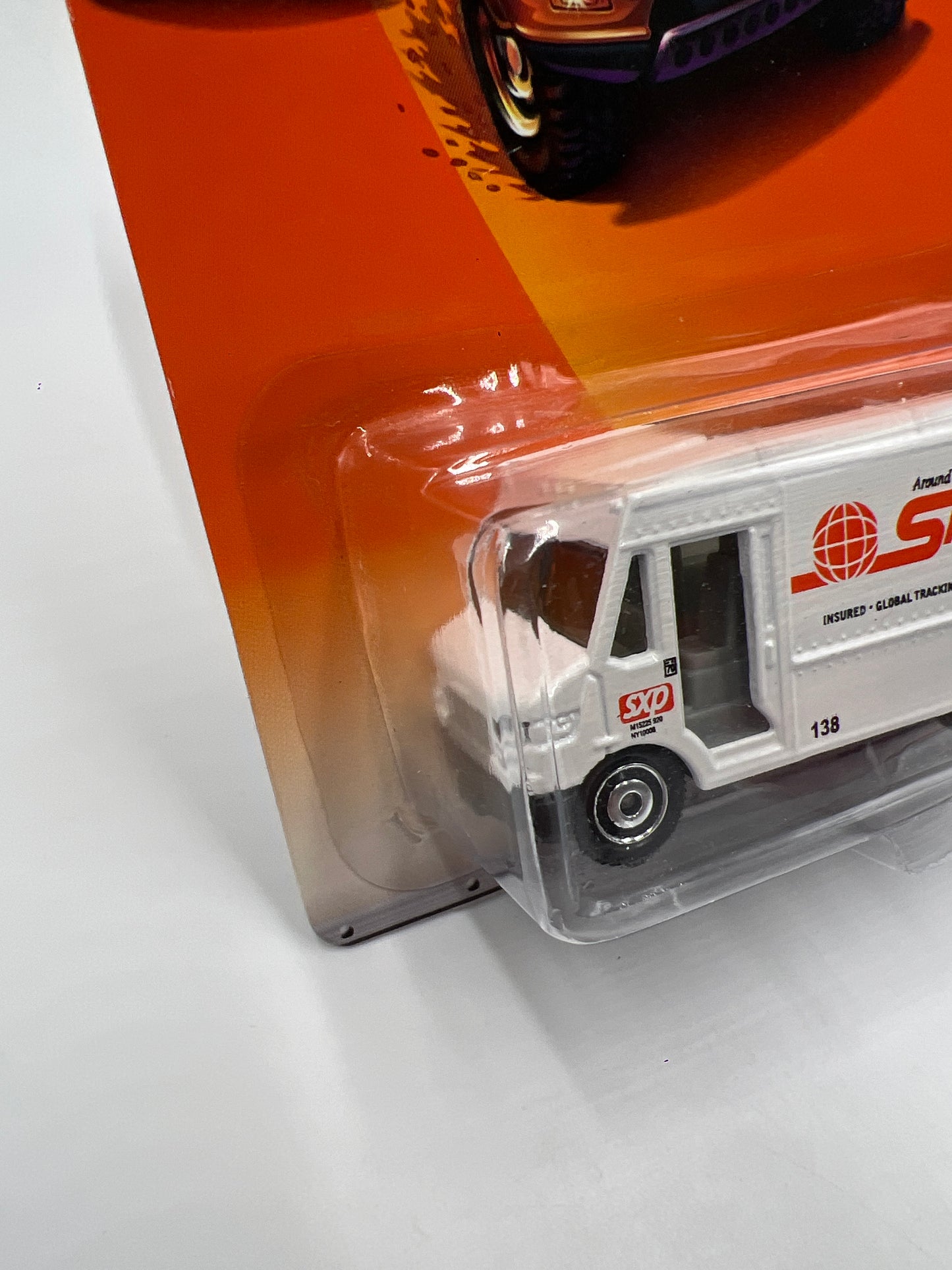 Matchbox City Action #60 Express Delivery White 210G