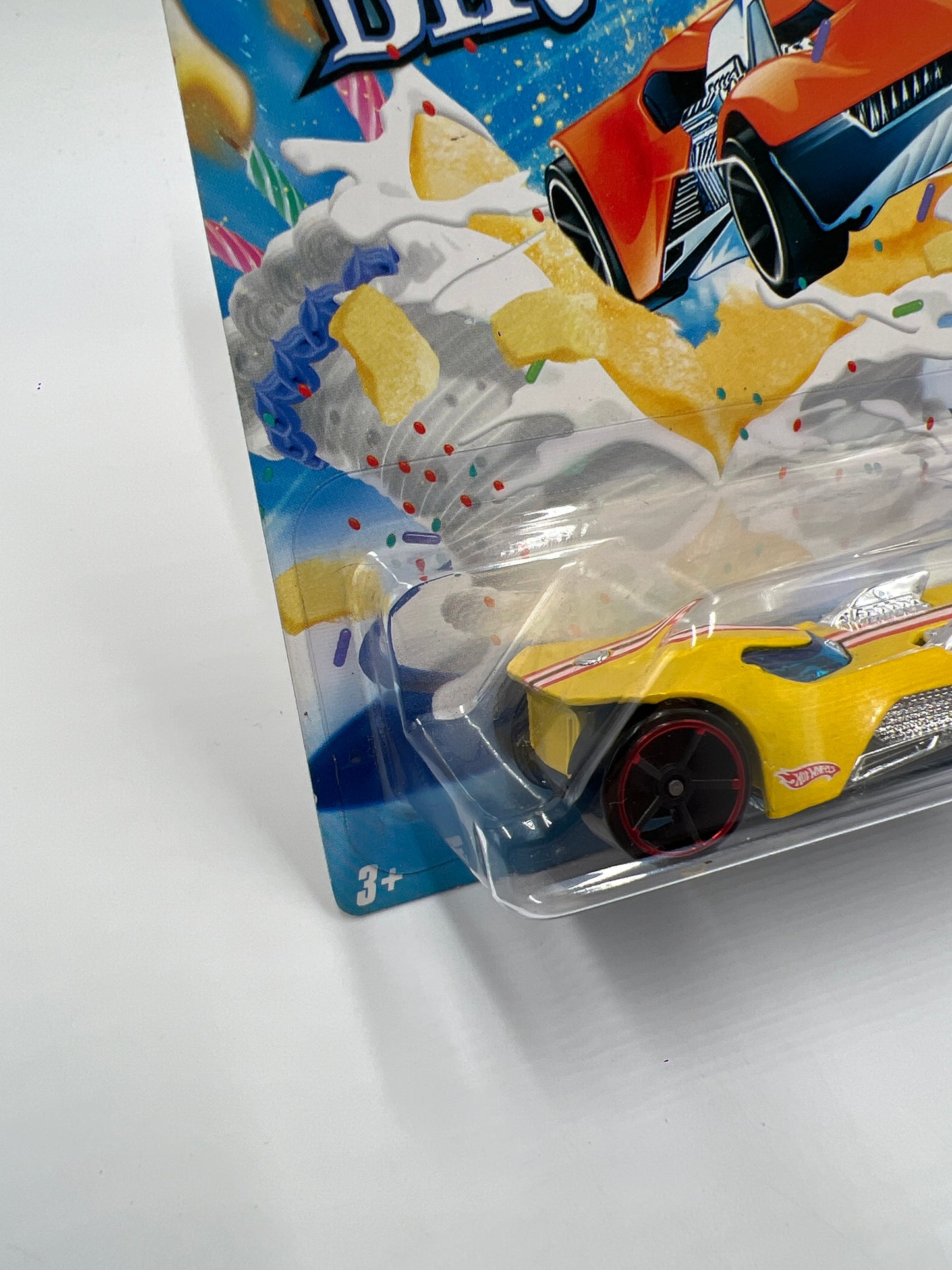 Hot Wheels Walmart Exclusive Happy Birthday Twin Mill III Yellow 158A