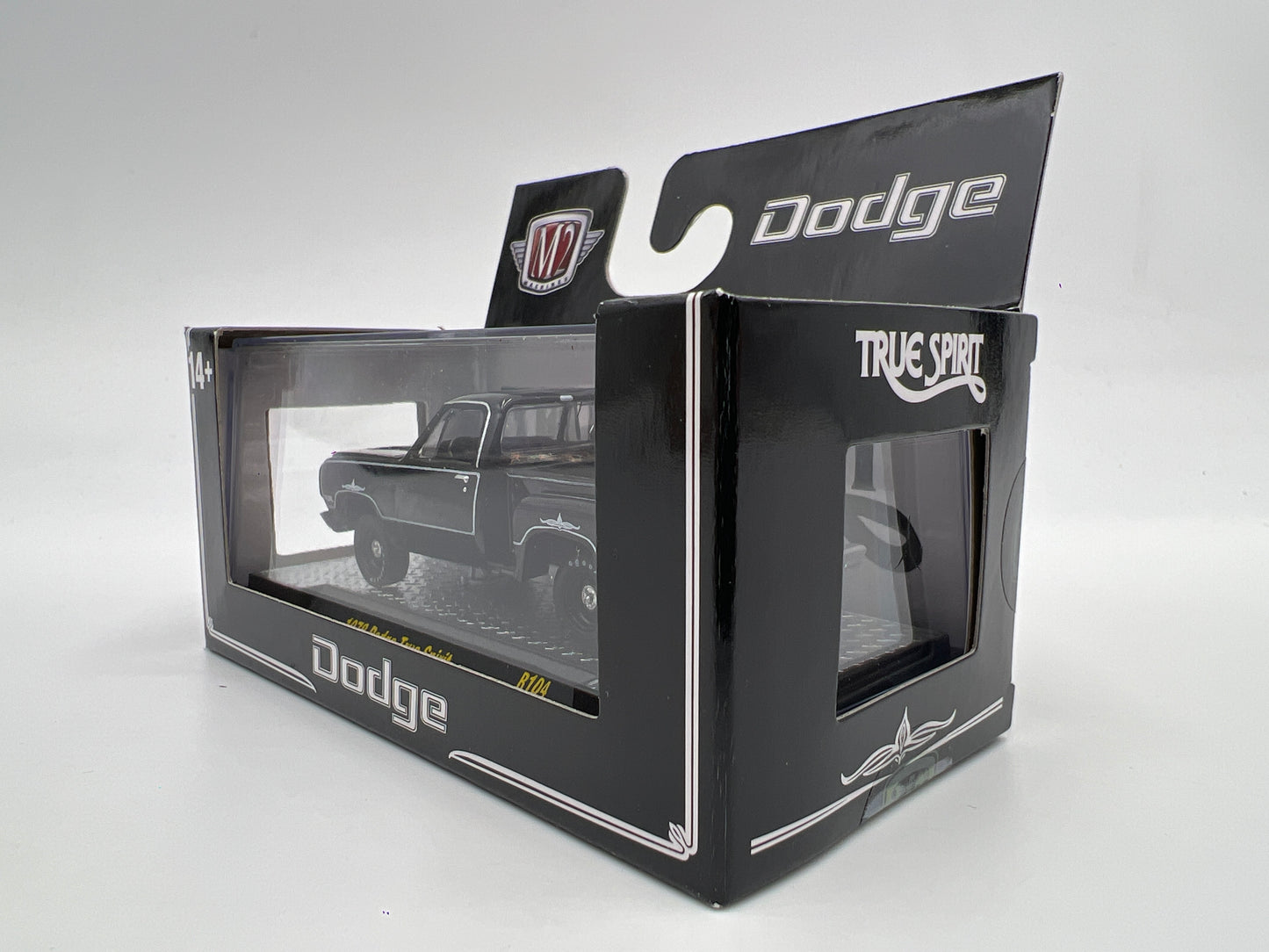 M2 Machines 1978 Dodge True Spirit Black R104