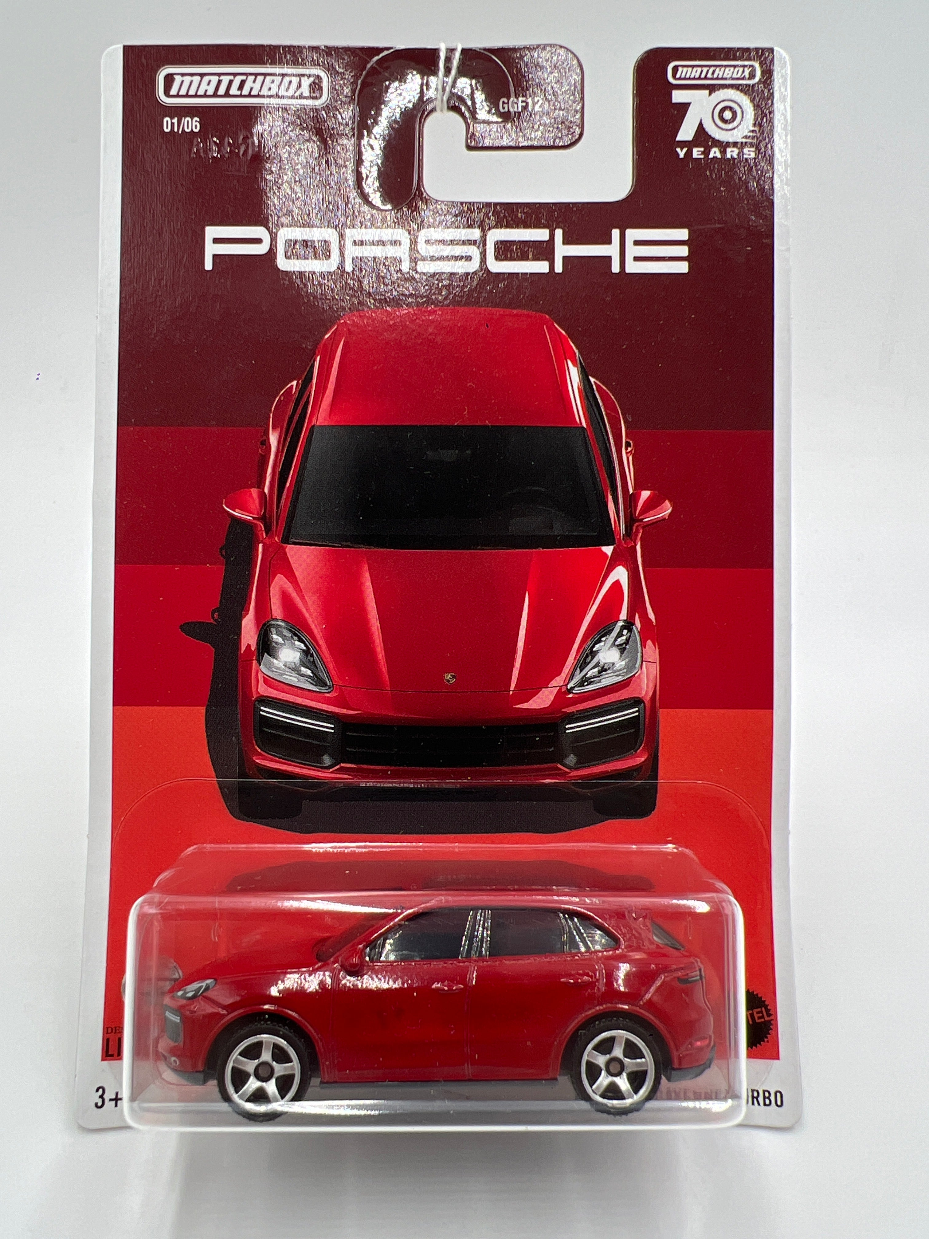 Matchbox Porsche Series #1 Porsche Cayenne Turbo Red