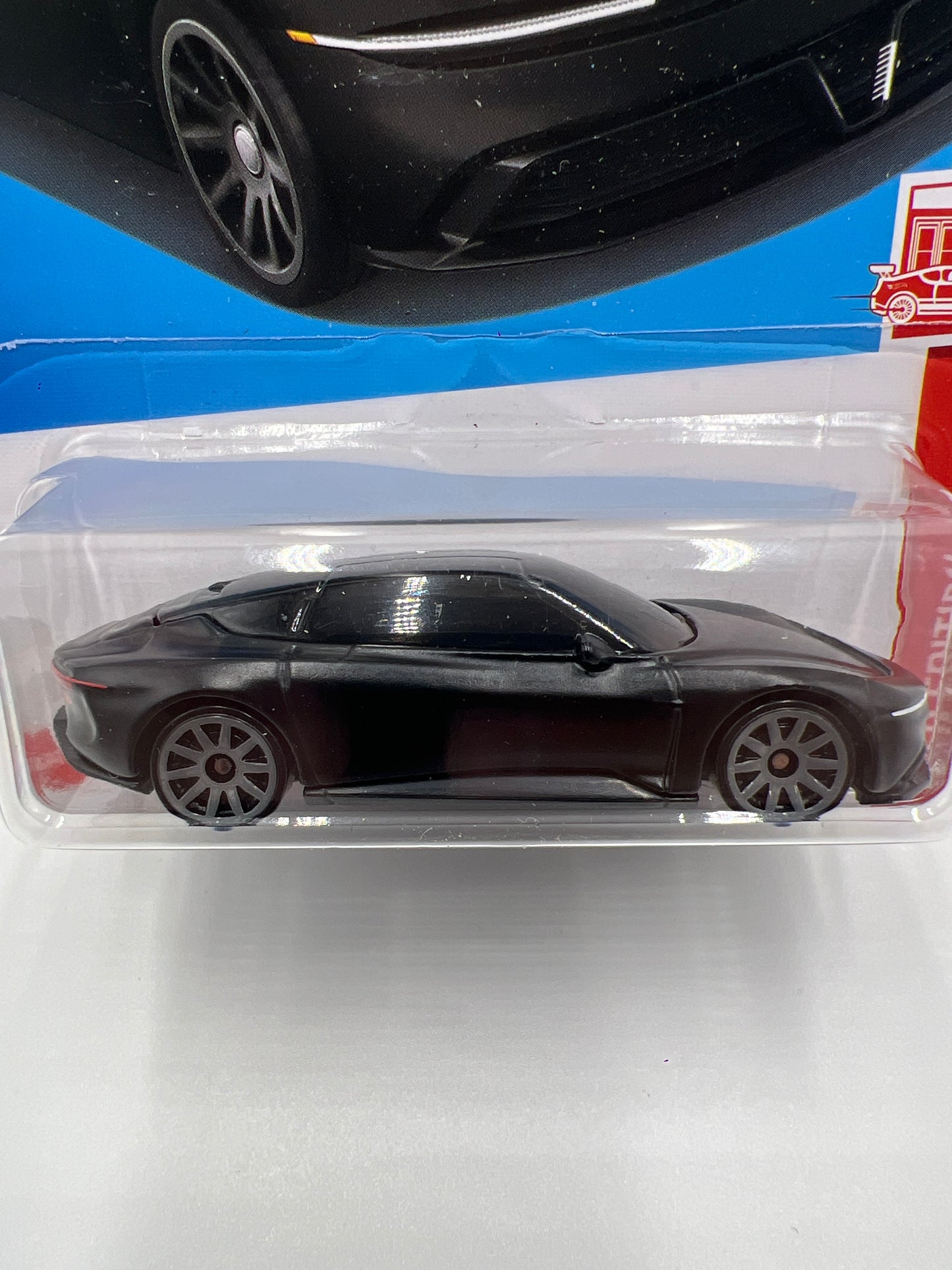 2024 Hot Wheels Target Exclusive Red Edition #85 Delorean Alpha5 Black 144B