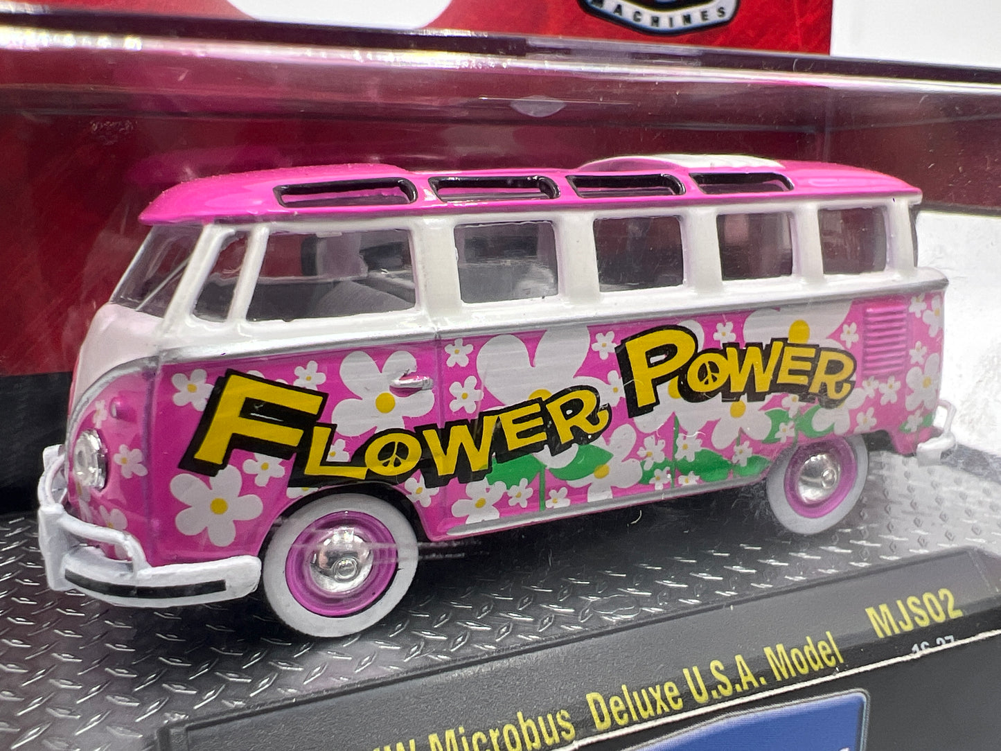 M2 Machines MiJo Exclusives 1/2400 1960 VW Microbus Deluxe USA Model MJS02