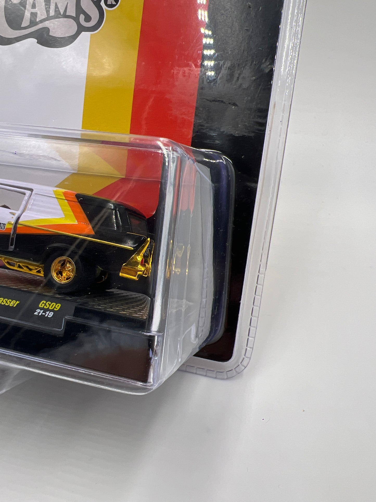 M2 Machines Hobby Exclusive CHASE Competition Cams 1957 Chevrolet Sedan Delivery GS09