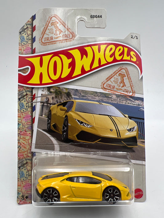 Hot Wheels World Class Racers #2 Lamborghini Huracan LP 610-4 Yellow 167R