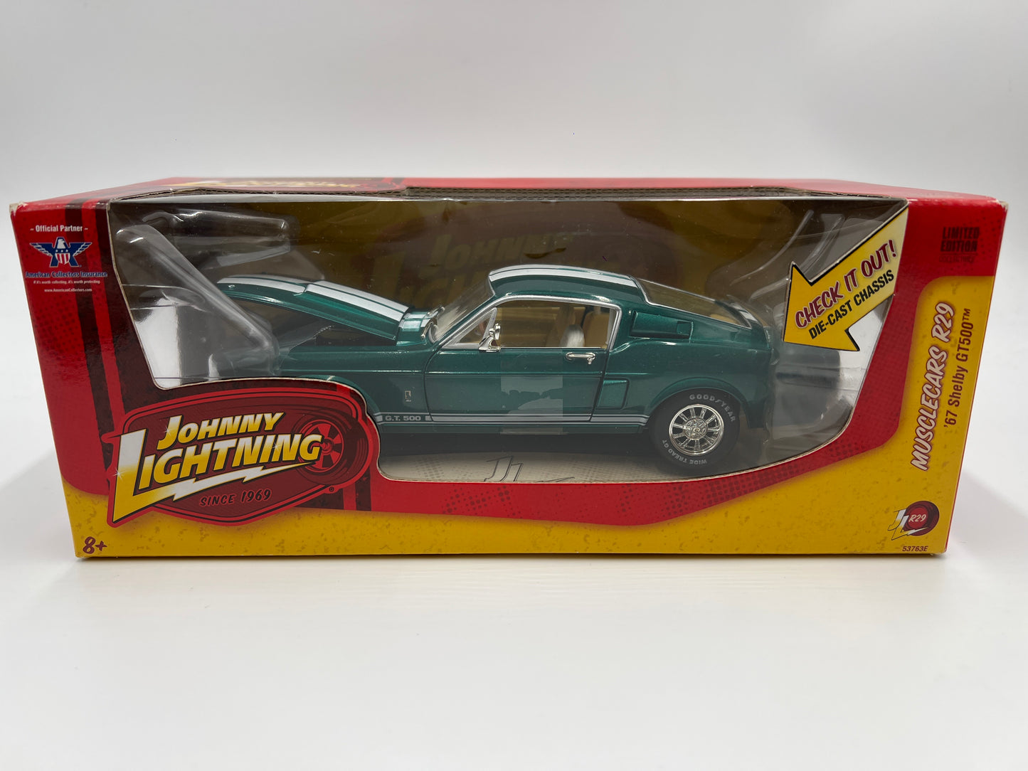 Johnny Lightning 1:24 Scale White Lightning Chase Muscle Cars R29 67 Shelby GT500 Green VHTF