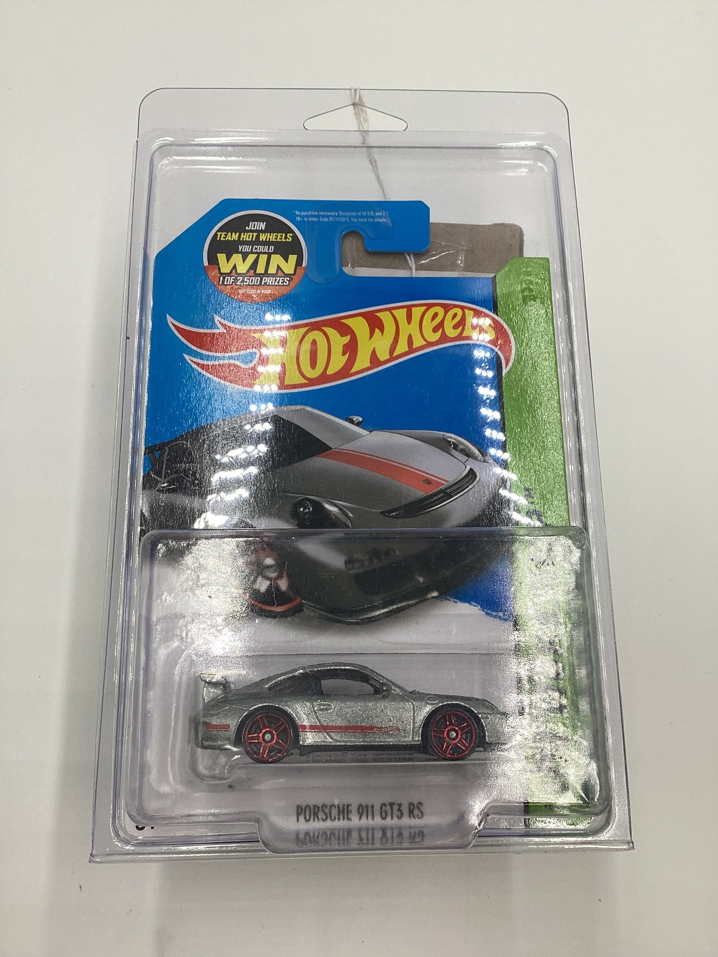 2015 Hot Wheels #196 Porsche 911 GT3 RS Zamac with protector