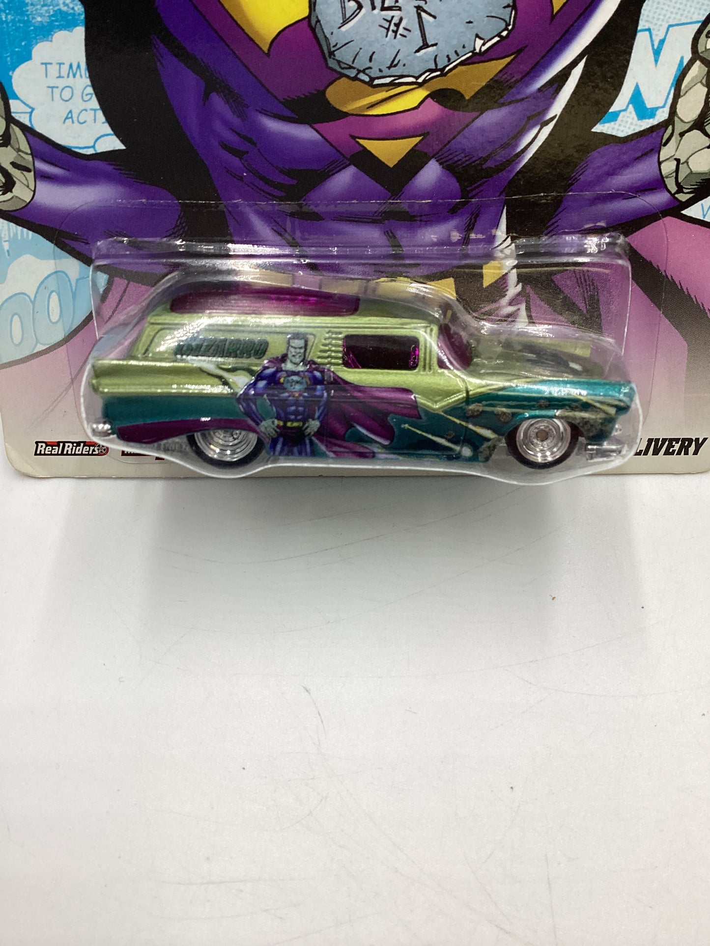 Hot Wheels Pop Culture DC Comics Bizarro 8 Crate Delivery Green/Blue 268B