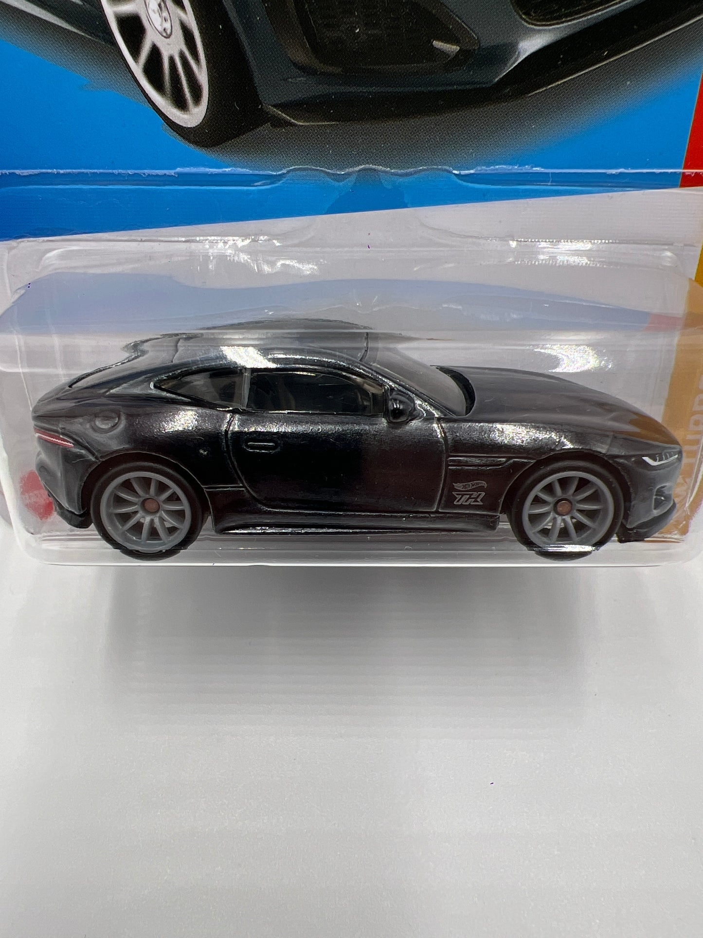 2022 Hot Wheels Super Treasure Hunt #158 2020 Jaguar F-Type Gray W/Protector