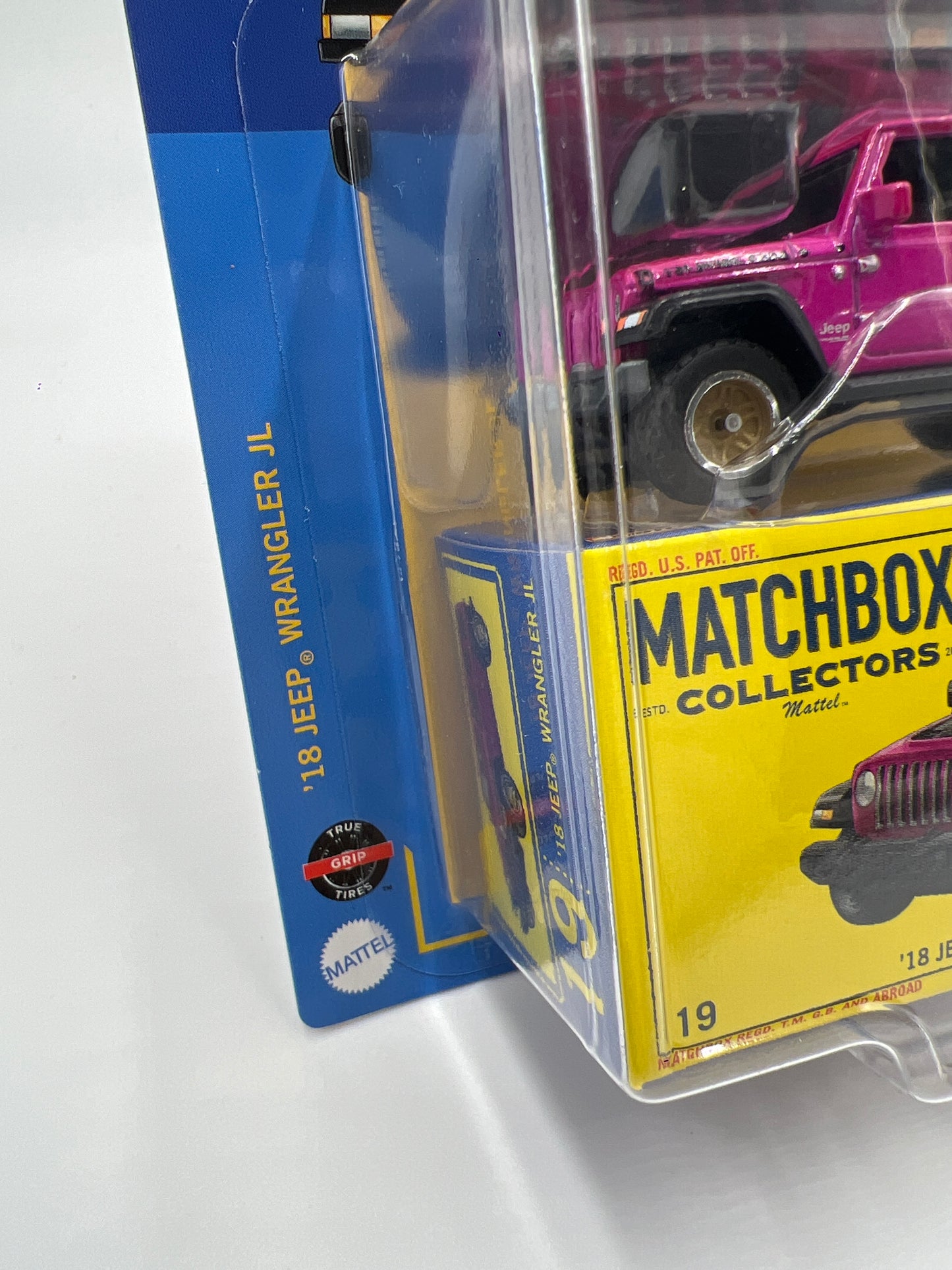 2024 Matchbox Collectors #19 18 Jeep Wrangler JL Pink 173F