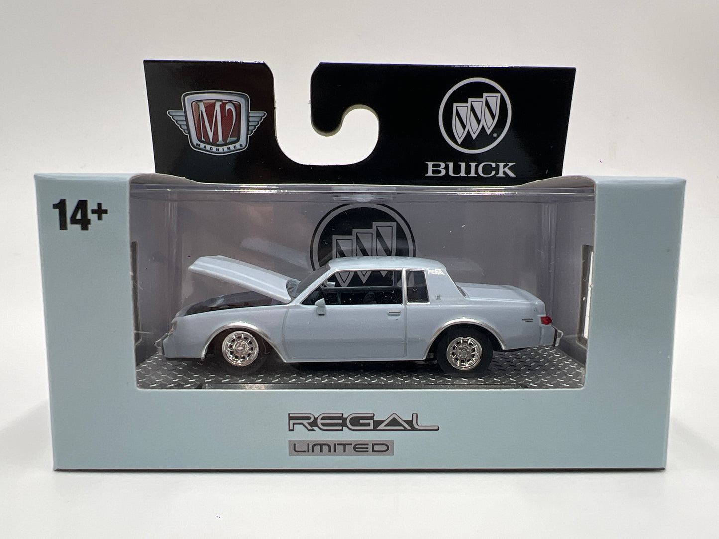 2025 M2 Machines Detroit Muscle 1987 Buick Regal Limited Light Blue R86