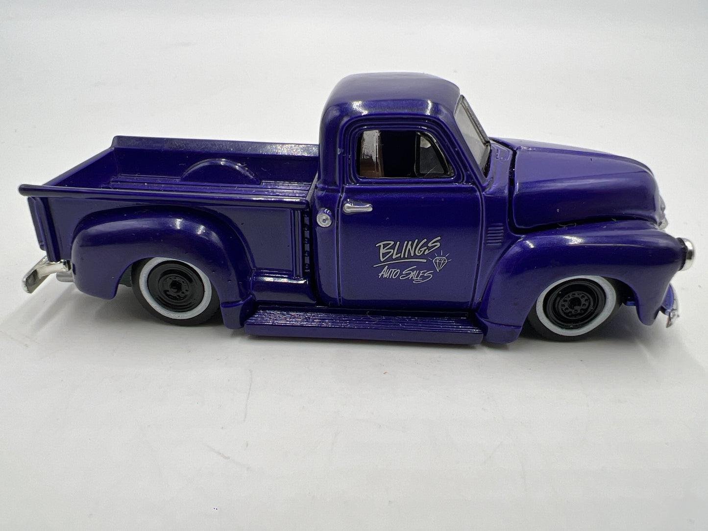 Muscle Machines West Coast Choppers 53 Chevy Pickup Purple Loose