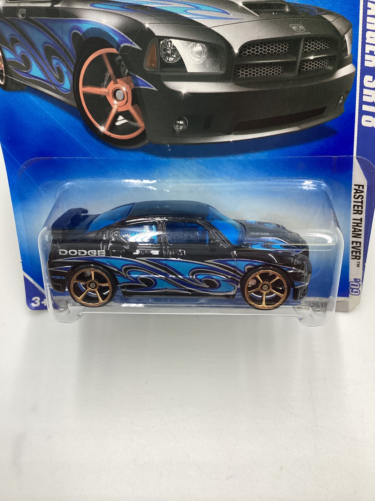 2009 Hot Wheels #129 Dodge Charger SRT8 Black Battle Force 5 Card 38C