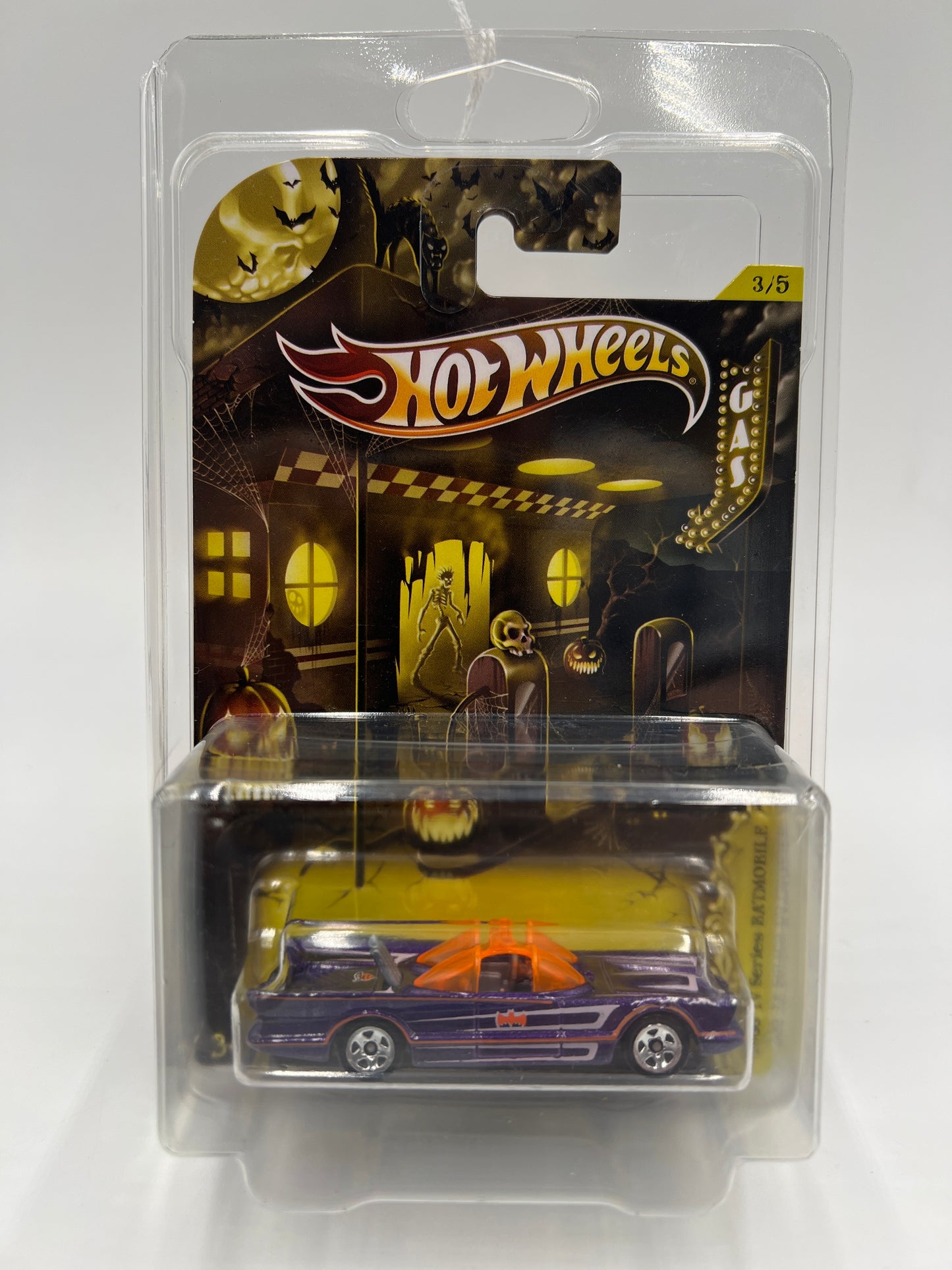 2012 Hot Wheels Kroger Exclusive Happy Halloween Set #3 1966 TV Series Batmobile Purple W/Protector