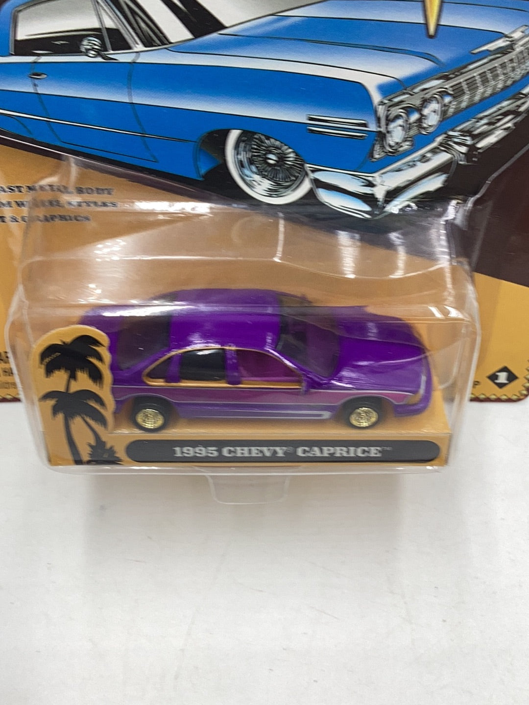 JOHNNY LIGHTNING Scrapin’ 1995 Chevy Caprice