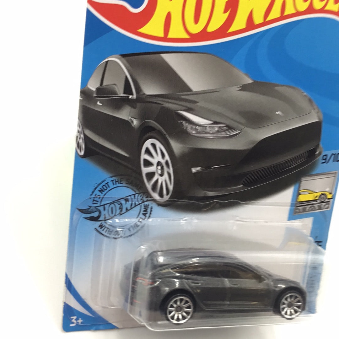 2019 Hot Wheels #112 Tesla Model 3 Y2