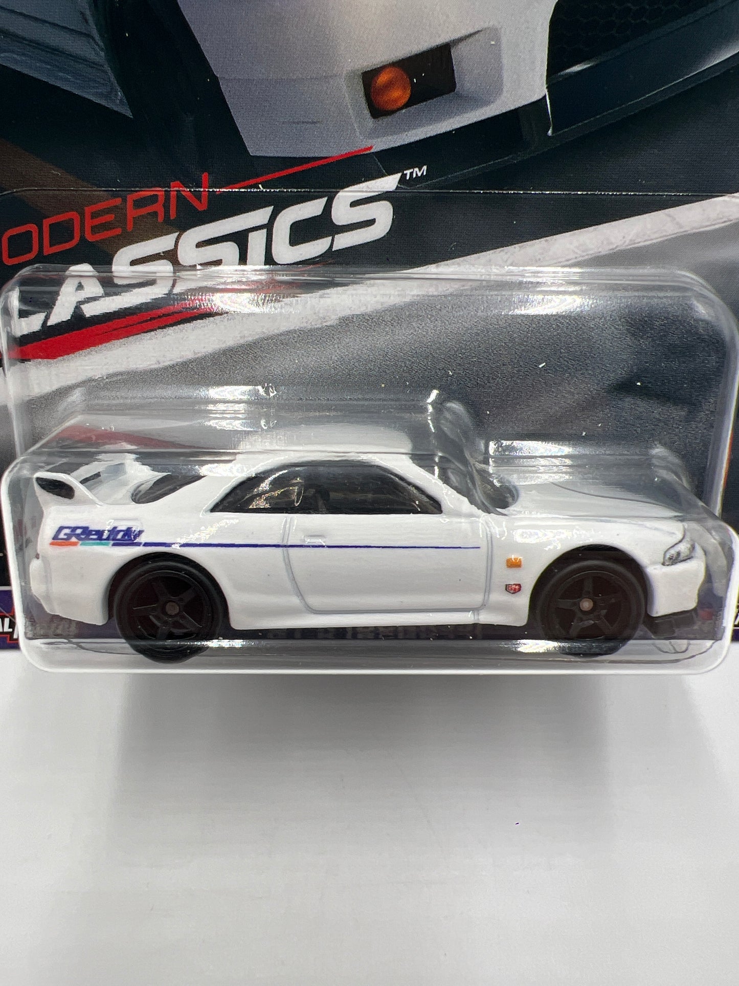 Hot Wheels Premium Modern Classics #4 Nissan Skyline GT-R BCNR33 White GReddy 241G
