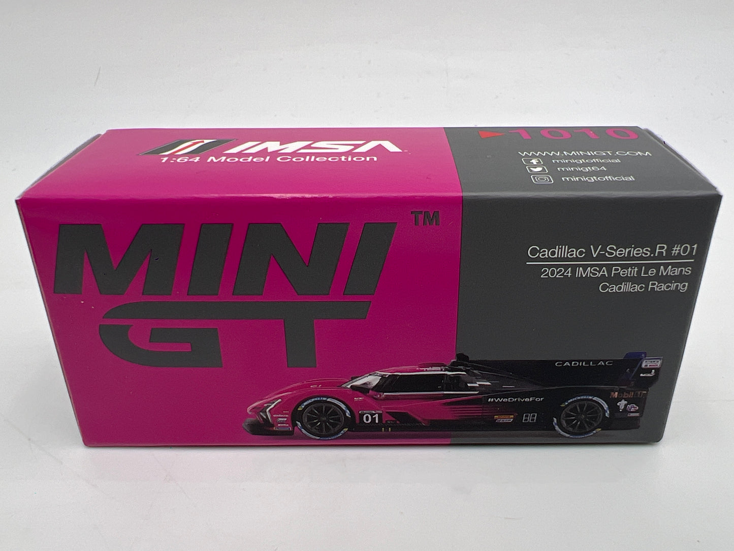 Mini GT #1010 Cadillac V-Series.R #01 2024 IMSA Petit Le Mans Cadillac Racing