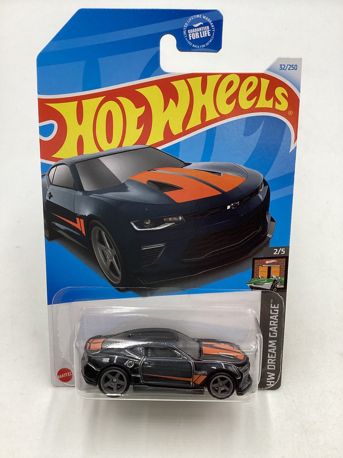 2024 Hot Wheels #32 18 Camaro SS STH Super Treasure Hunt with protector