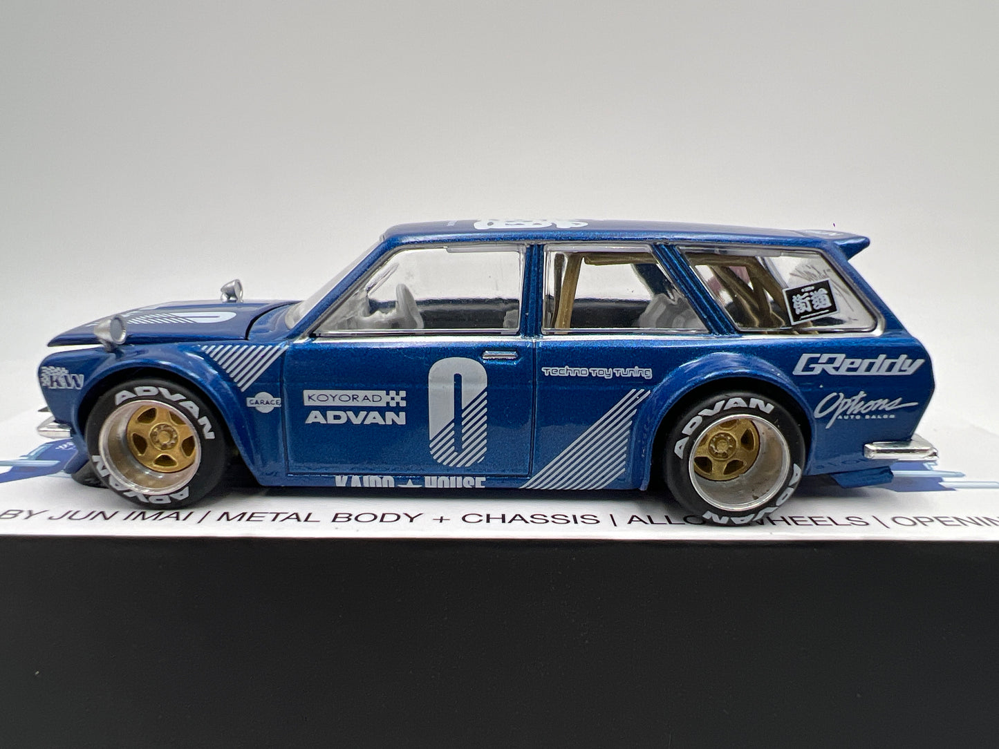 Mini GT Kaido House #011 Datsun 510 Wagon Pro Street Blue