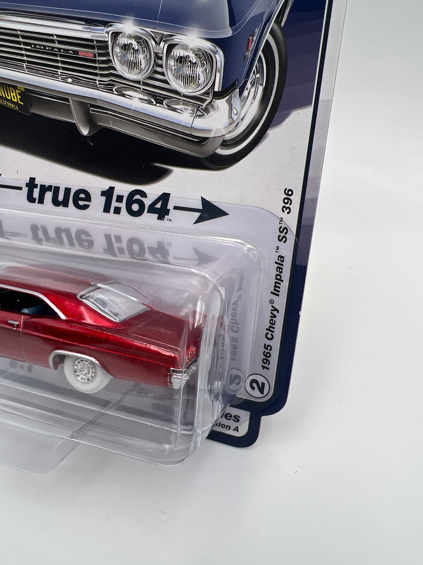 Auto World Ultra Red Chase Vintage Muscle Release 2 Version A 1965 Chevy Impala SS 396