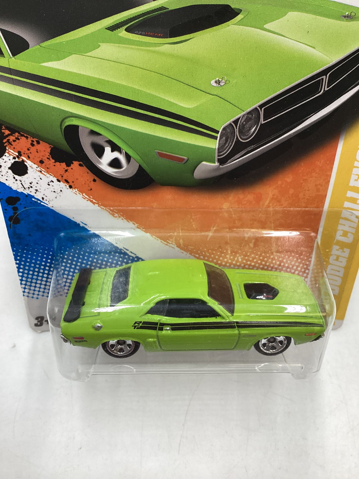 2011 Hot Wheels #12 71 Dodge Challenger Green 46H