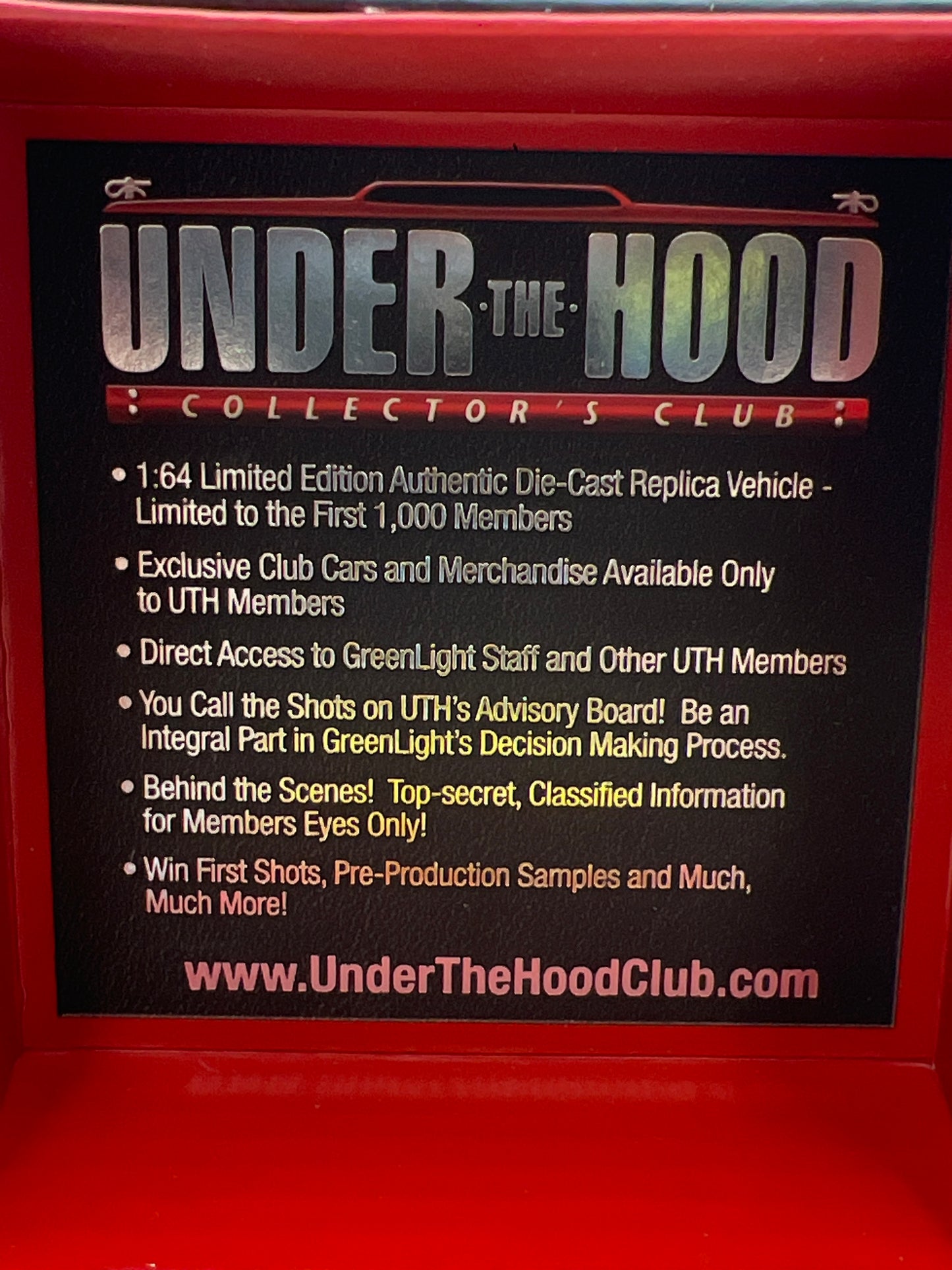 Greenlight Under The Hood Collectors Club 2006 Dodge Challenger Concept Yellow