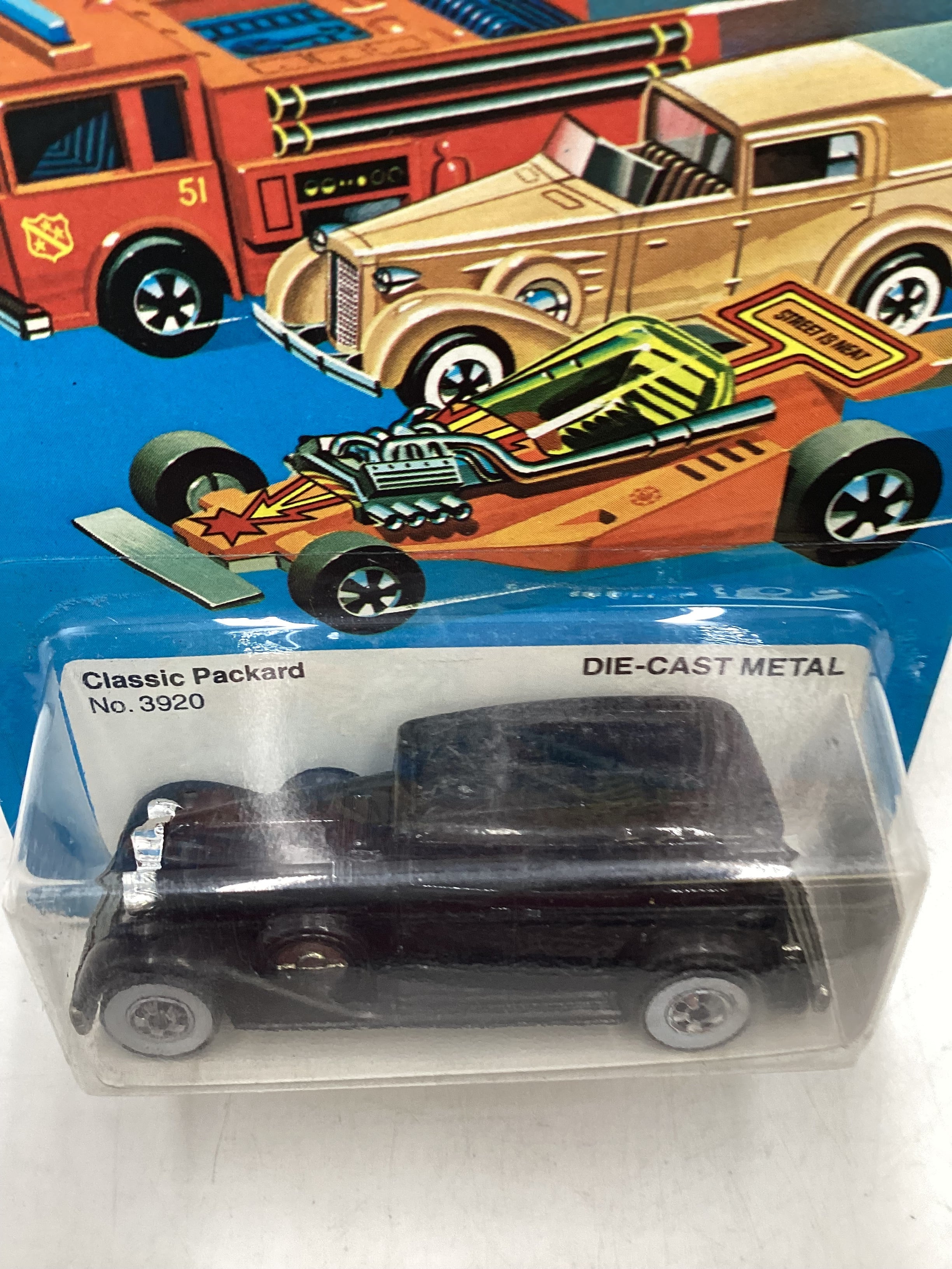 1982 Hot Wheels store Turismo No. 1694 Black Wall Die-Cast Metal Unpunched RARE MOC