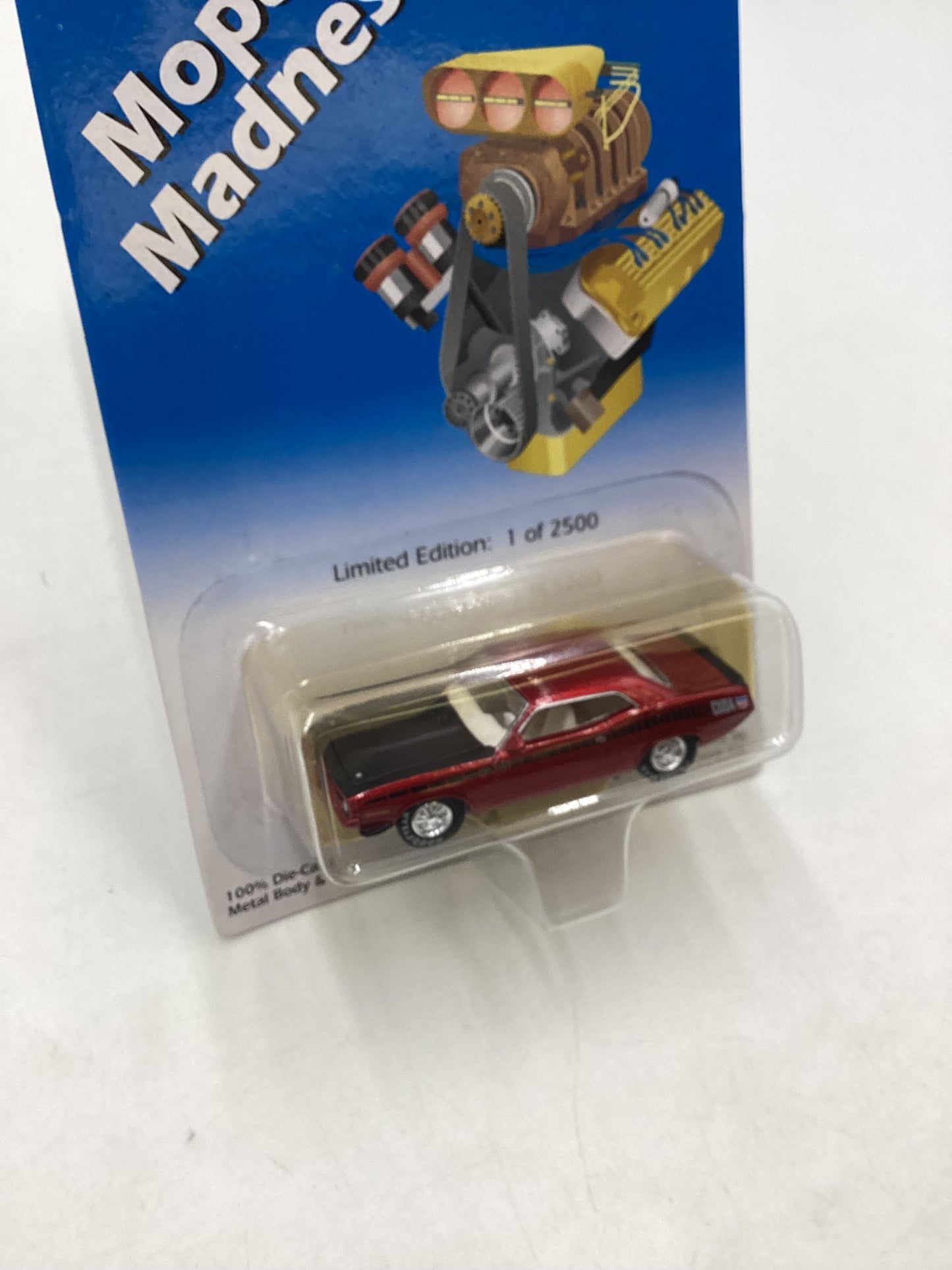 Johnny Lightning Mopar Madness 70 Cuda Red 1/2500 190E